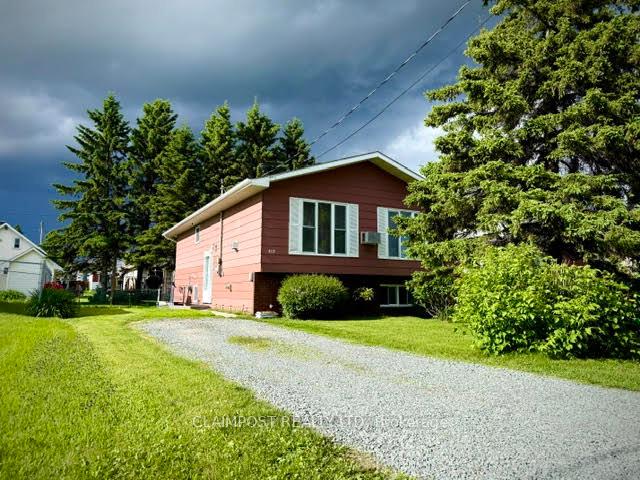 Front of 4220 Harold Avenue