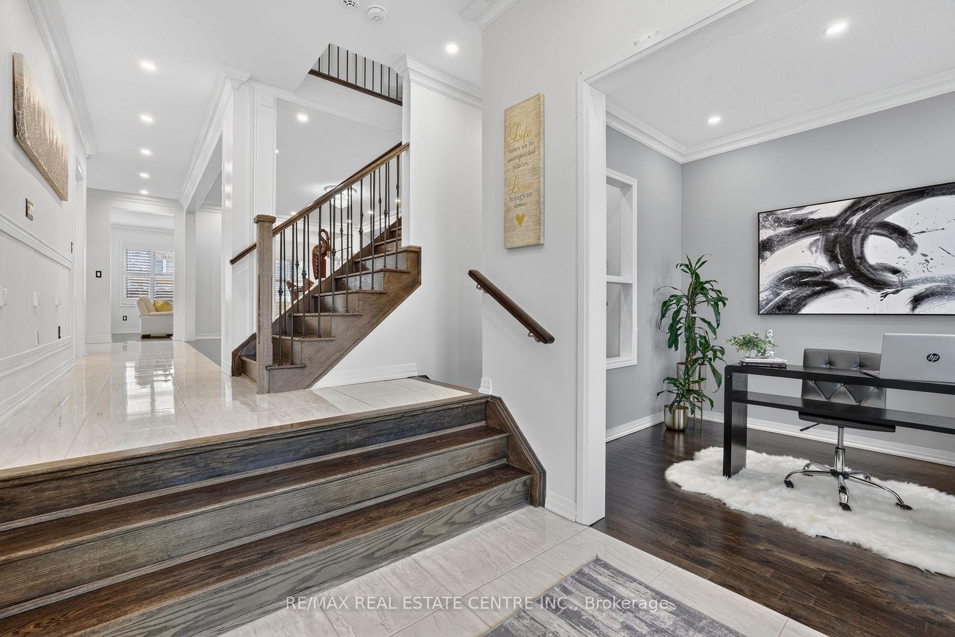 Photo 4 of 27 Drew Brown Boulevard, Orangeville — HOMEH