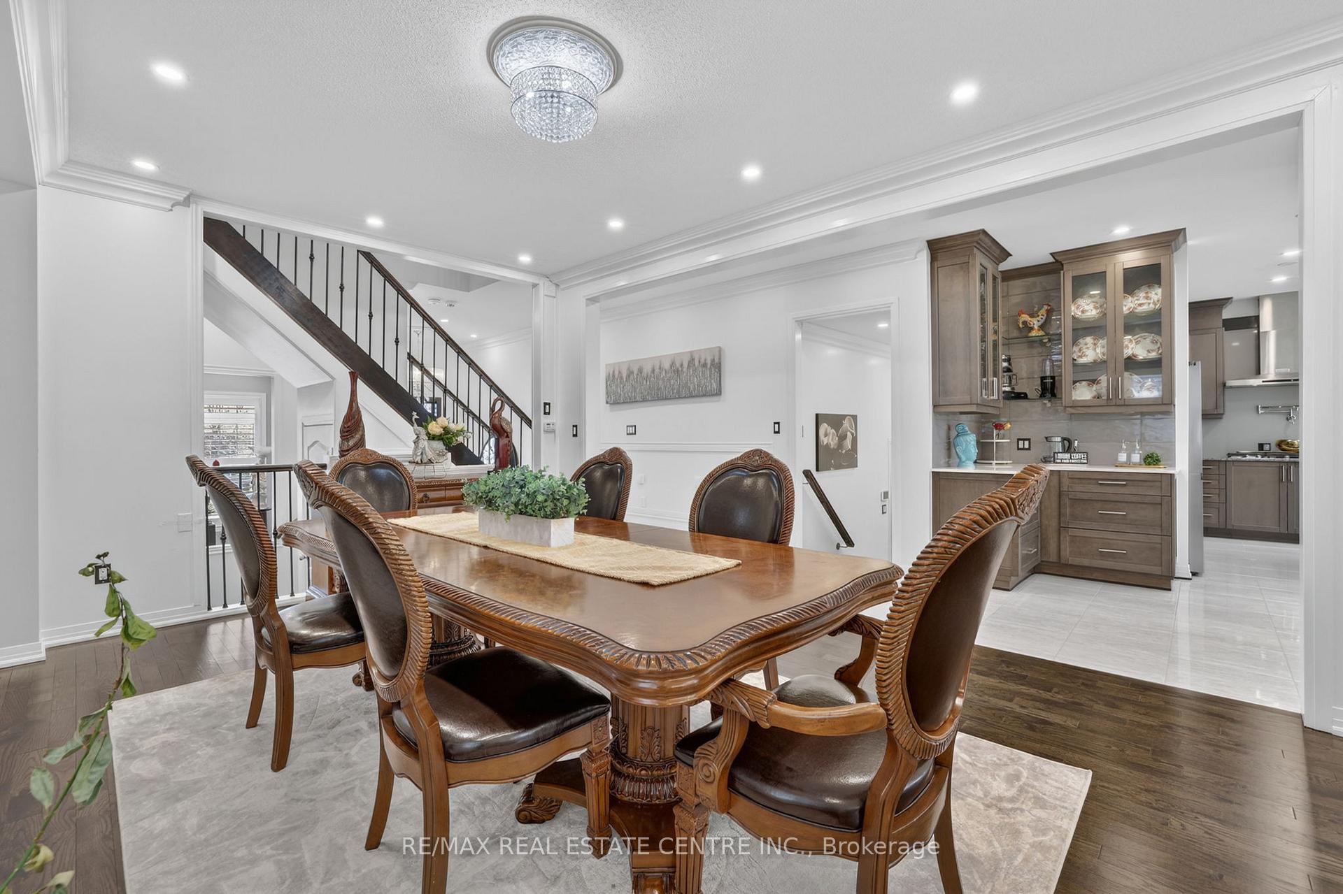 Photo 18 of 27 Drew Brown Boulevard, Orangeville — HOMEH