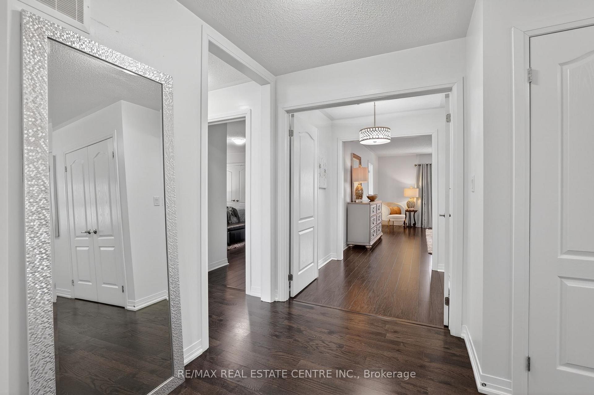 Photo 24 of 27 Drew Brown Boulevard, Orangeville — HOMEH