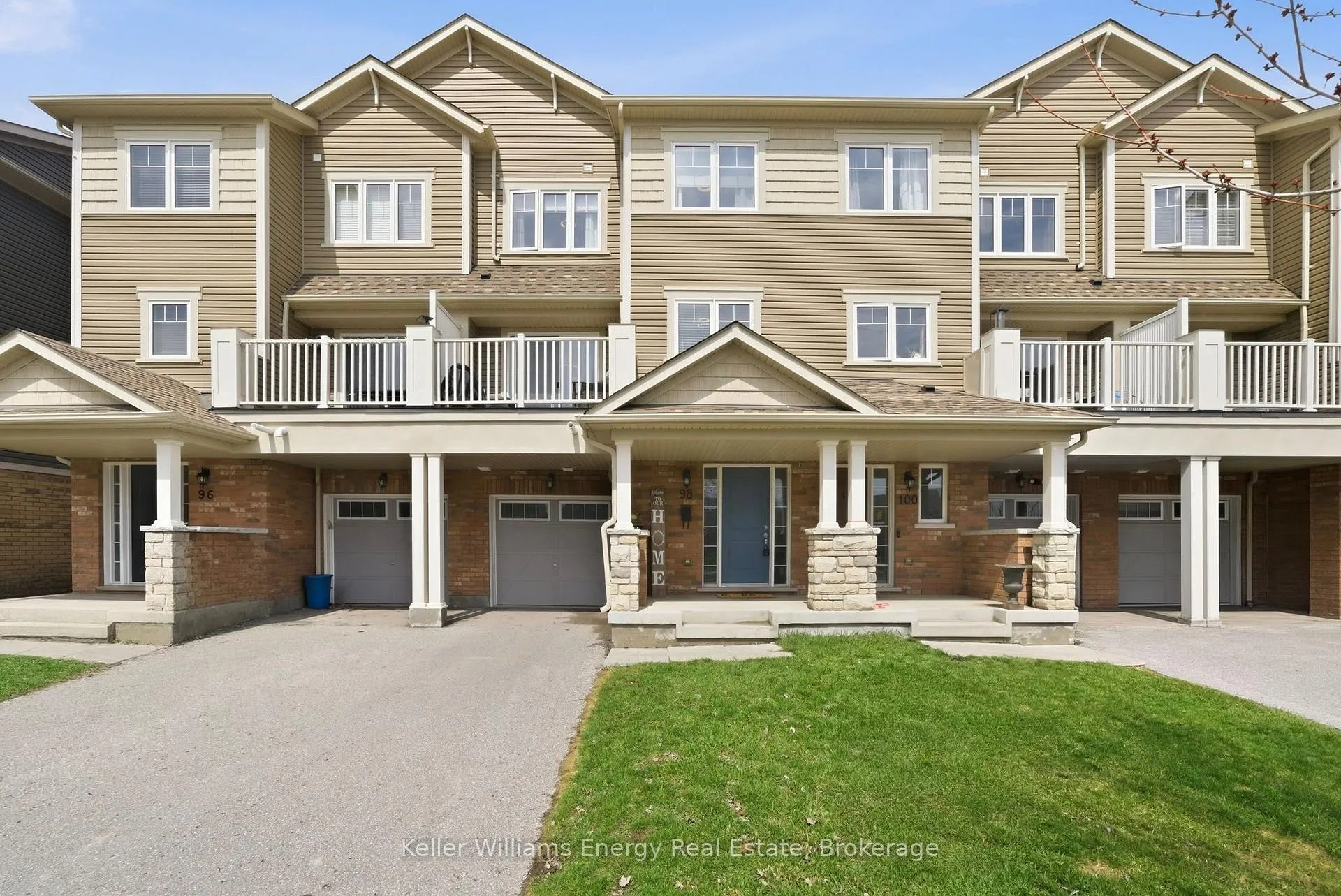Photo of 98 Tabaret Crescent