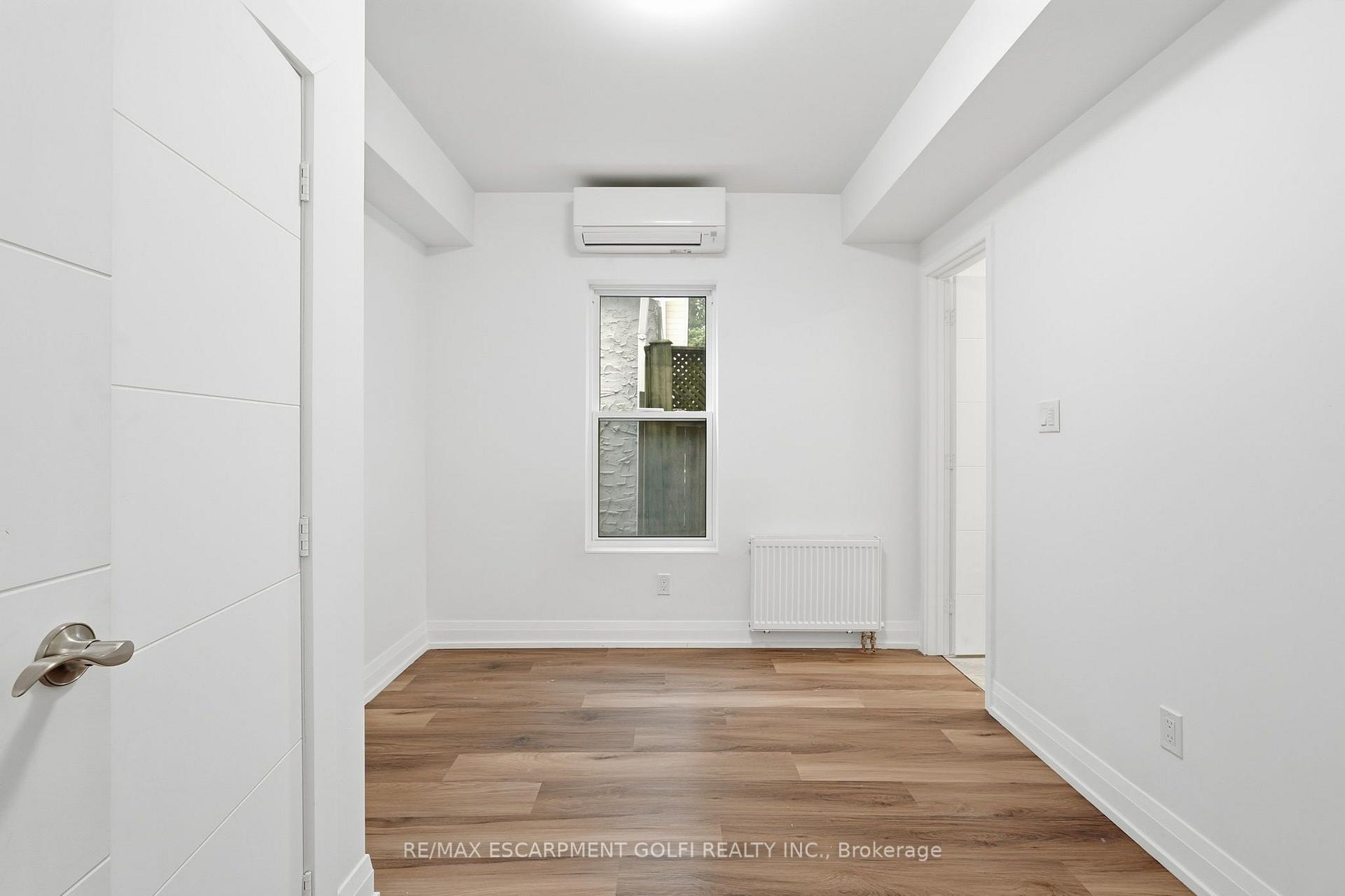 Photo 9 of Unit 1, 4876 Simcoe Street, Niagara Falls, Cherrywood — HOMEH
