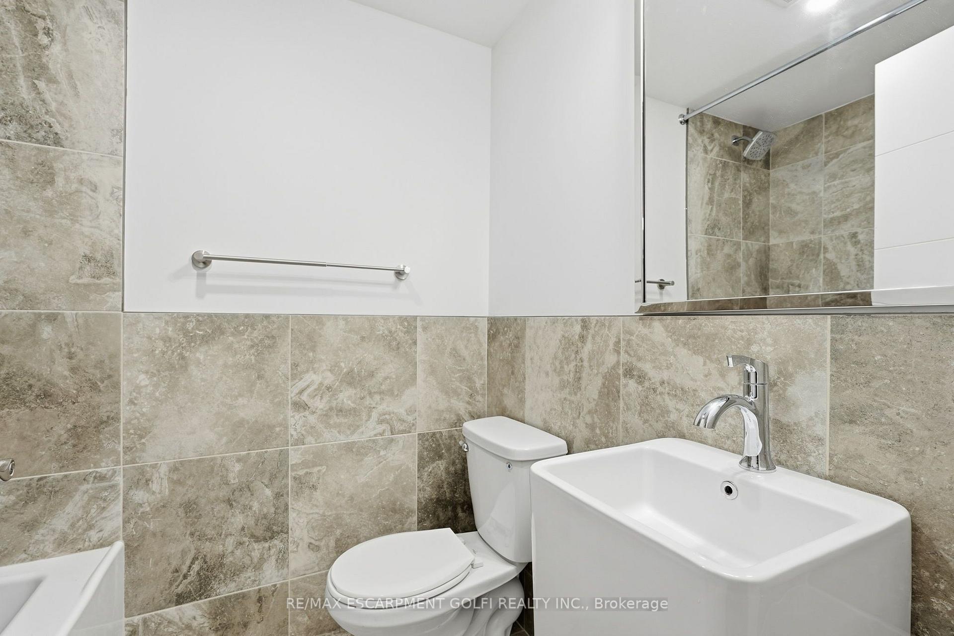 Photo 13 of Unit 1, 4876 Simcoe Street, Niagara Falls, Cherrywood — HOMEH