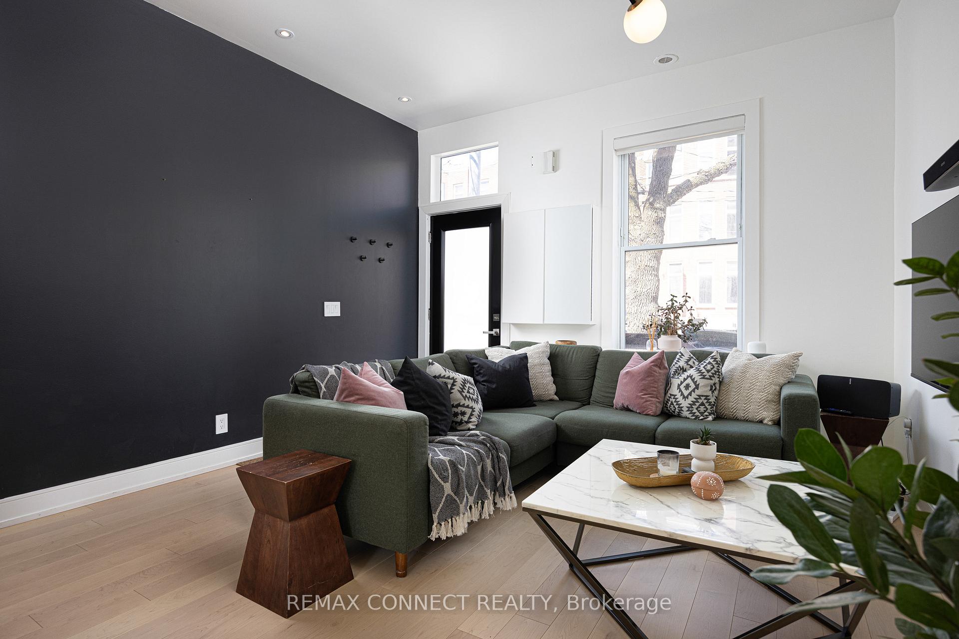 Photo 6 of 553 King Street E, Toronto, Moss Park — HOMEH