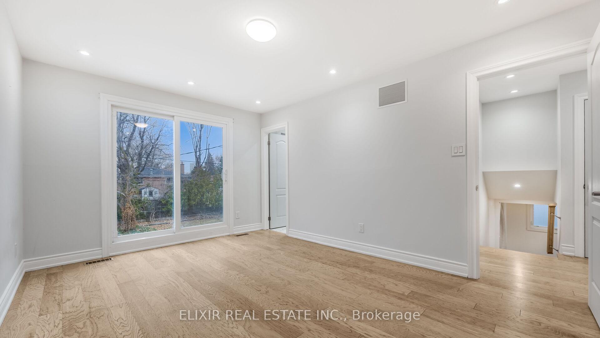 Photo 23 of 43 Bromley Crescent, Brampton, Avondale — HOMEH