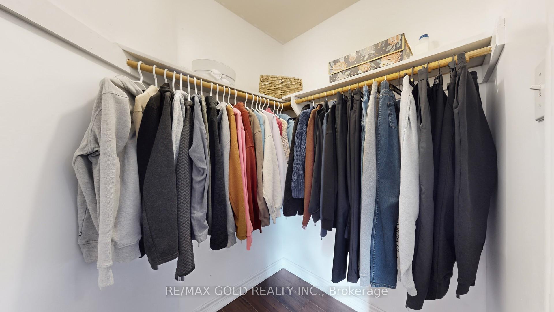 Photo 22 of 20 Clover Bloom Road, Brampton, Sandringham-Wellington — HOMEH