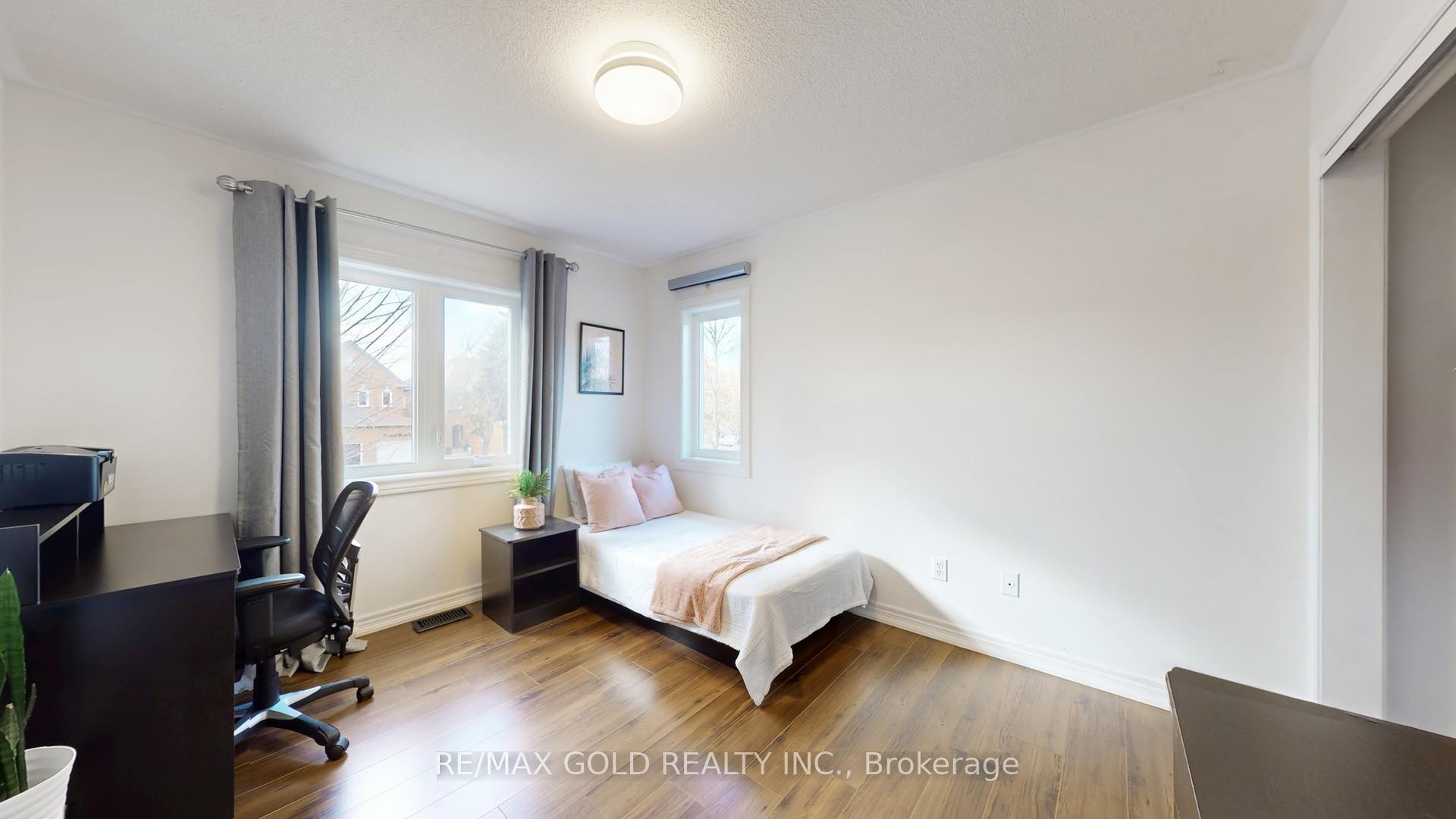 Photo 26 of 20 Clover Bloom Road, Brampton, Sandringham-Wellington — HOMEH