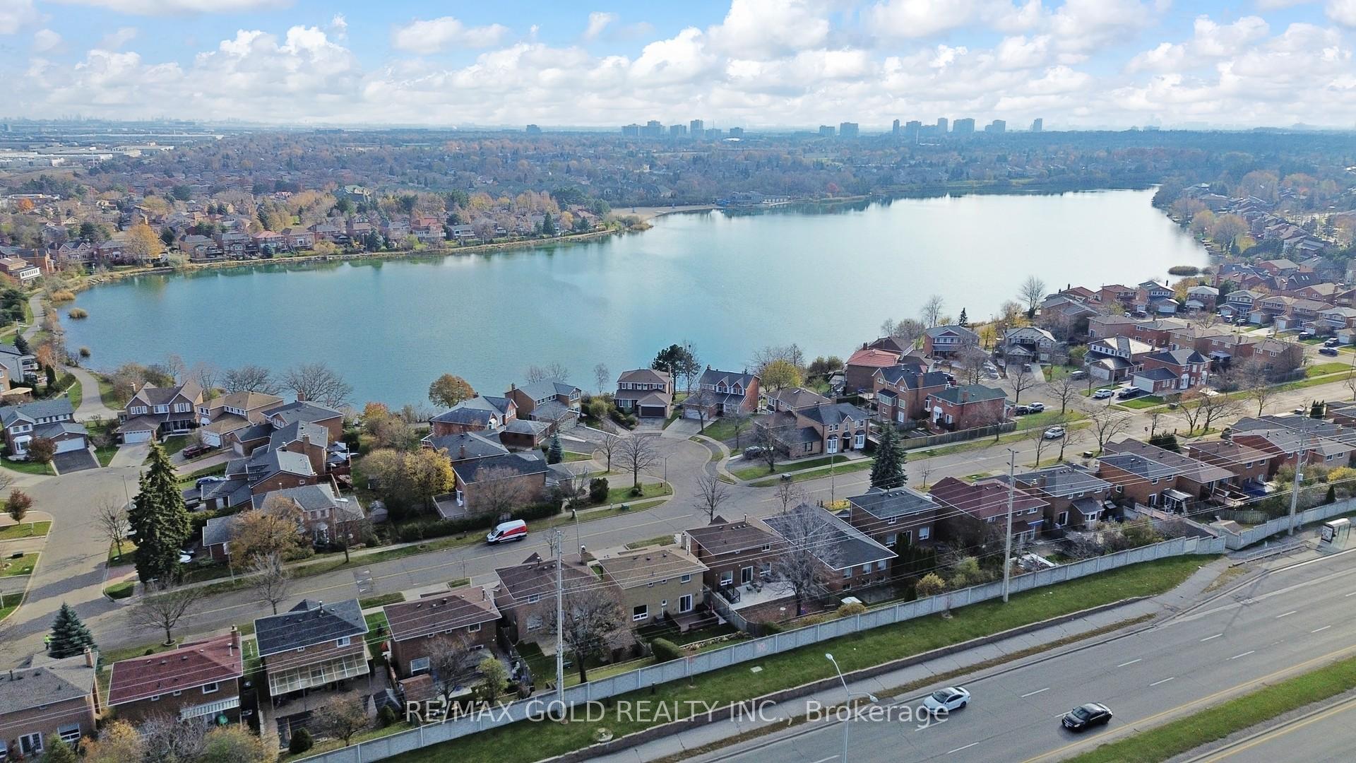 Photo 42 of 20 Clover Bloom Road, Brampton, Sandringham-Wellington — HOMEH