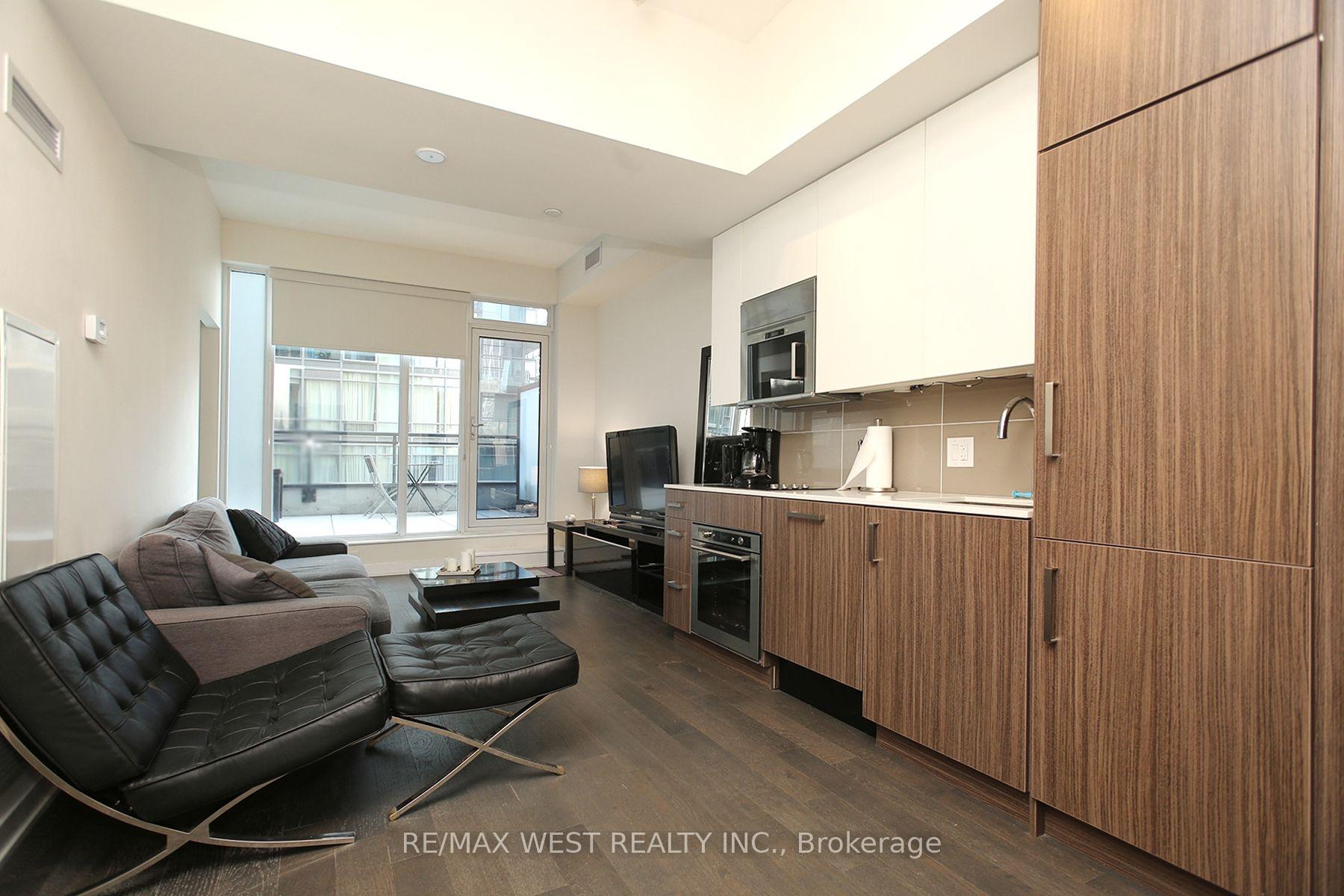 Photo 6 of Unit 309, 17 Dundonald Street, Toronto, Church-Yonge Corridor — HOMEH