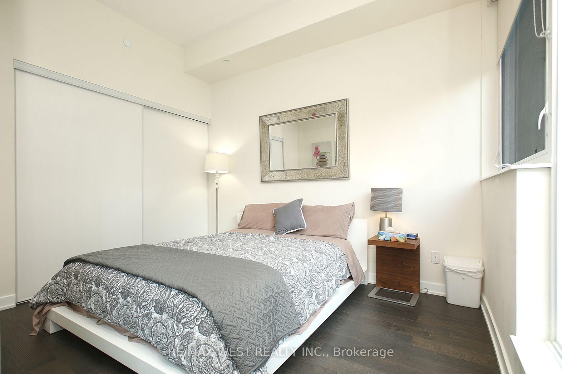 Photo 12 of Unit 309, 17 Dundonald Street, Toronto, Church-Yonge Corridor — HOMEH