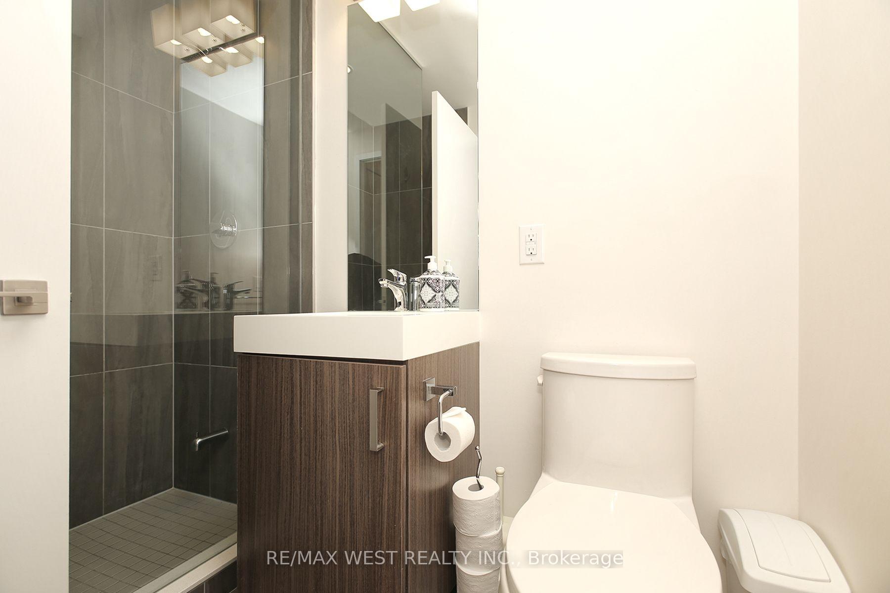 Photo 14 of Unit 309, 17 Dundonald Street, Toronto, Church-Yonge Corridor — HOMEH