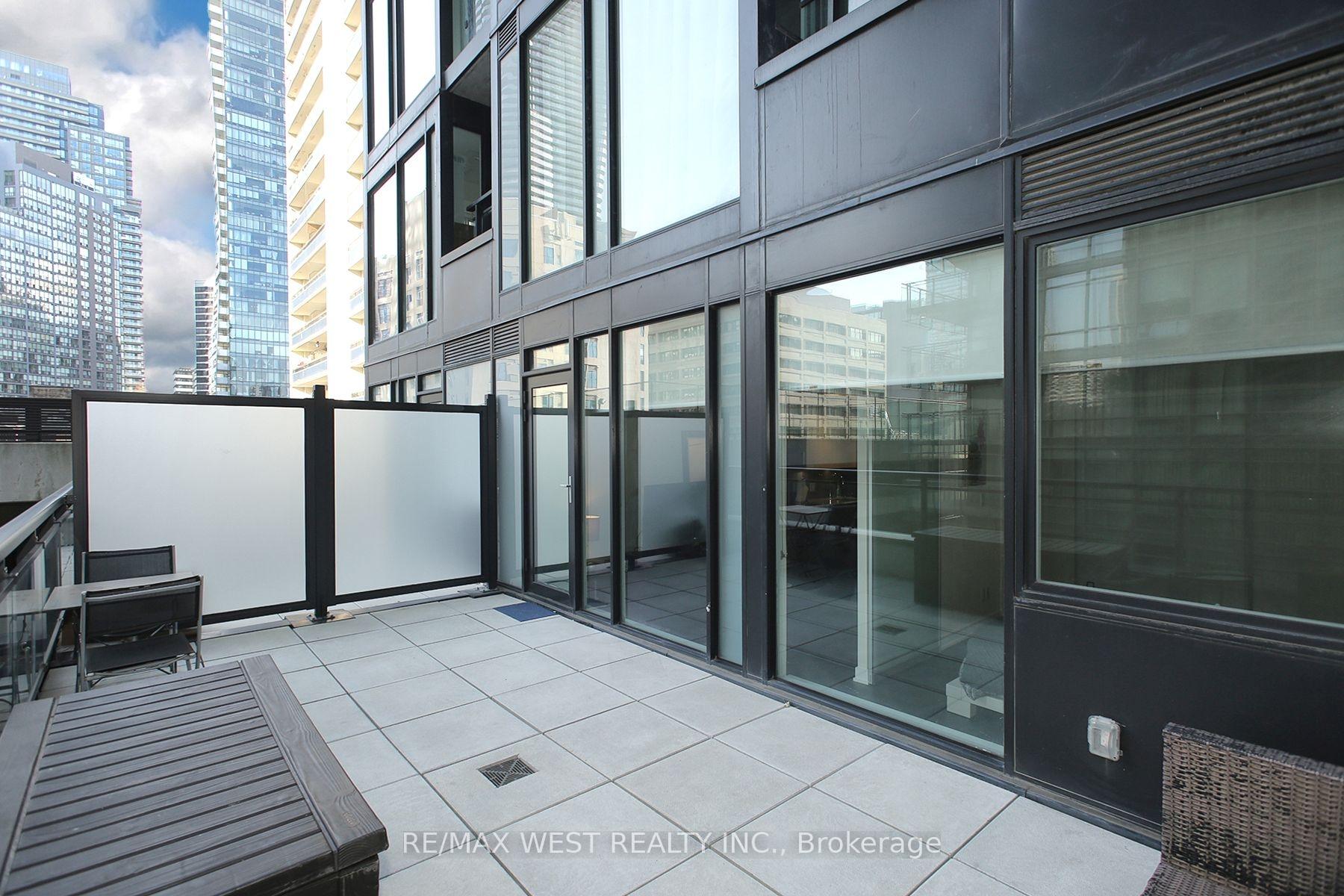 Photo 18 of Unit 309, 17 Dundonald Street, Toronto, Church-Yonge Corridor — HOMEH
