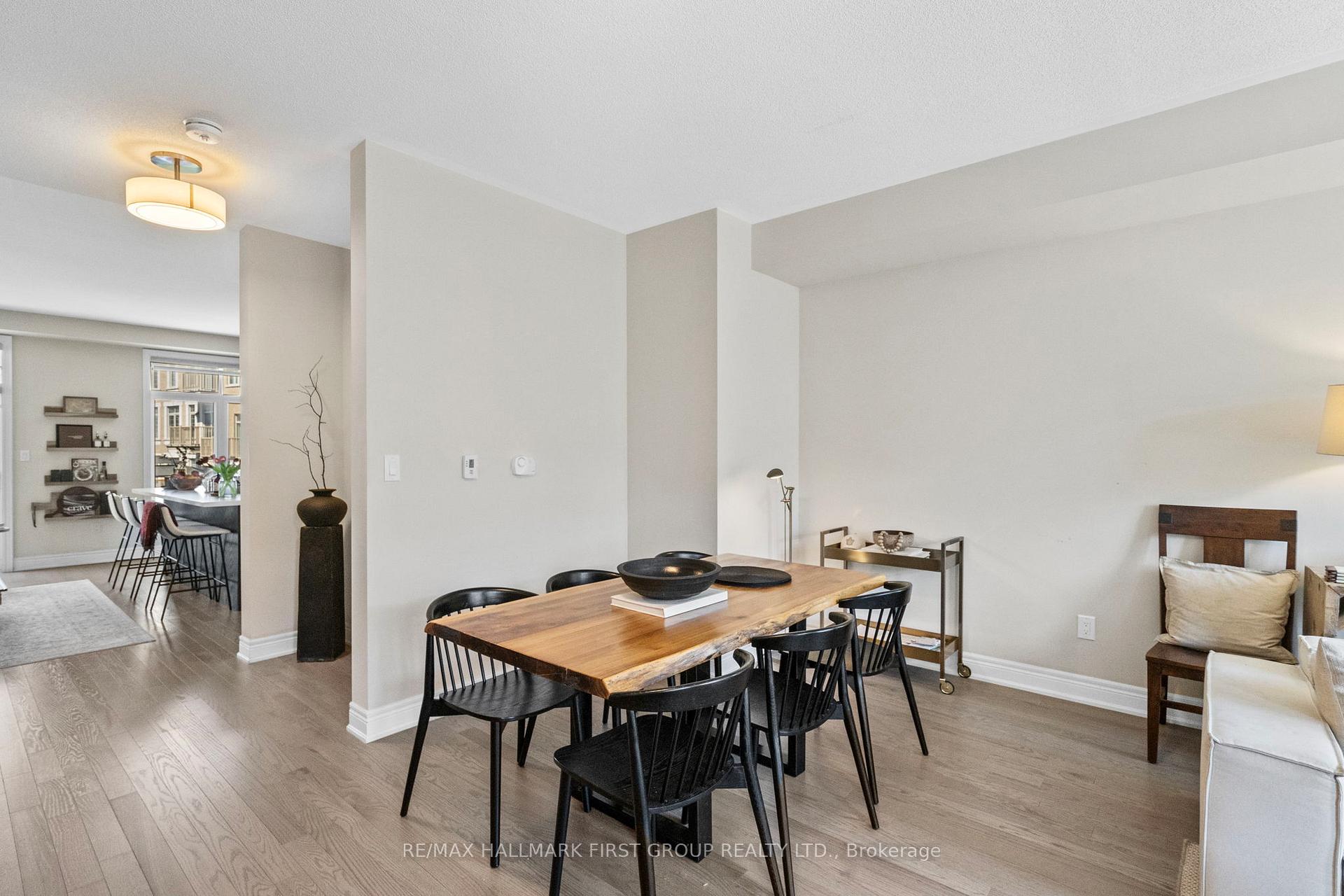 Photo 13 of 22 Phillipsen Way, Markham, Cedarwood — HOMEH