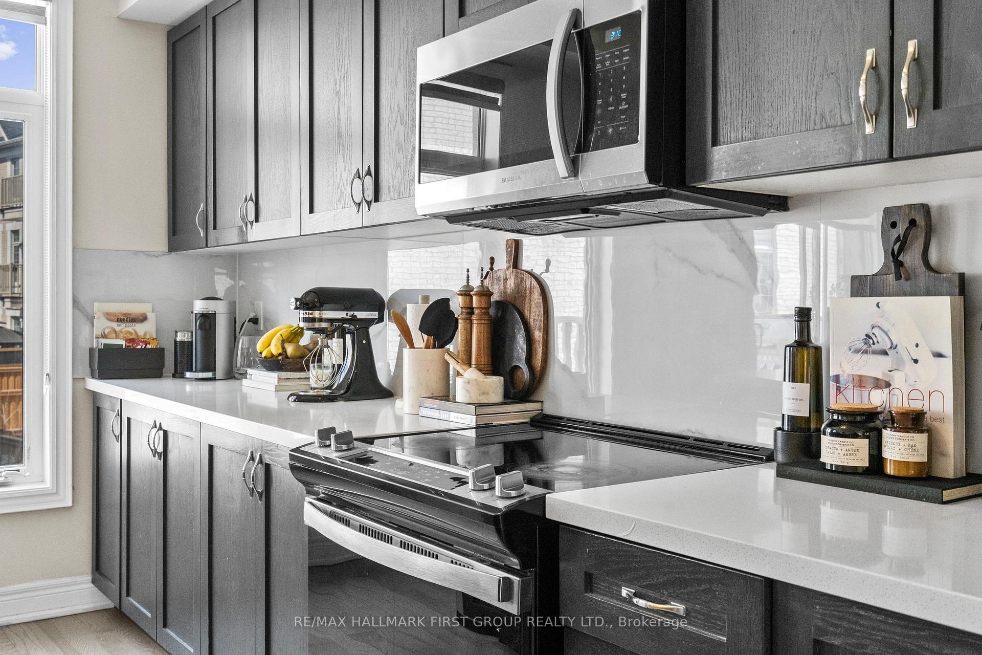 Photo 17 of 22 Phillipsen Way, Markham, Cedarwood — HOMEH