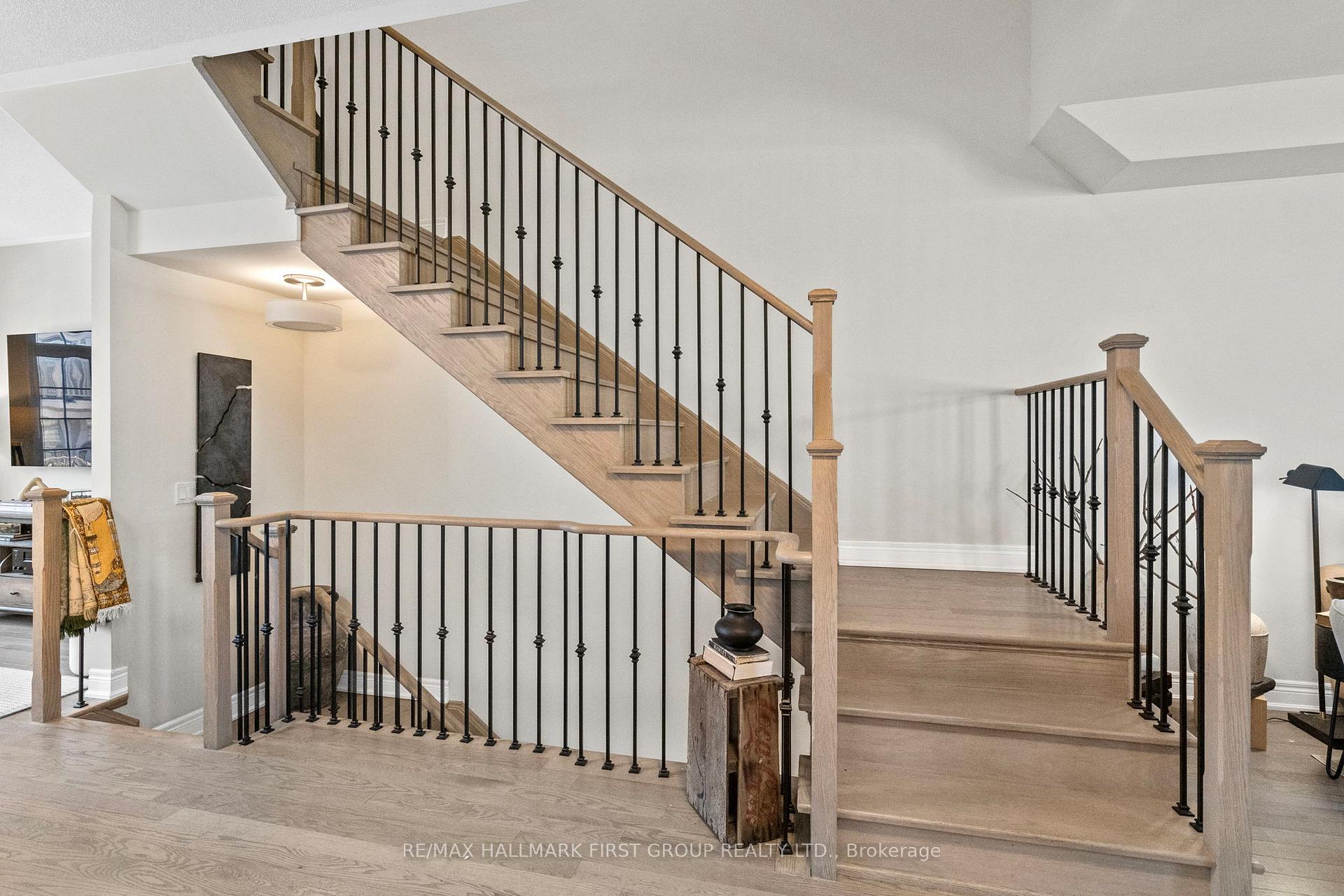 Photo 21 of 22 Phillipsen Way, Markham, Cedarwood — HOMEH