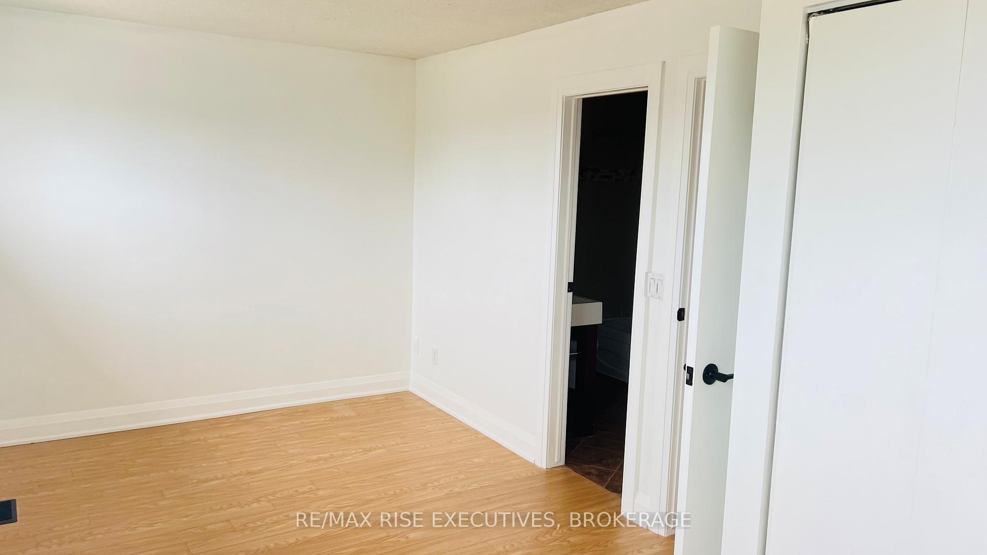 Photo 6 of 863 Datzell Lane, Kingston, South of Taylor-Kidd Blvd — HOMEH