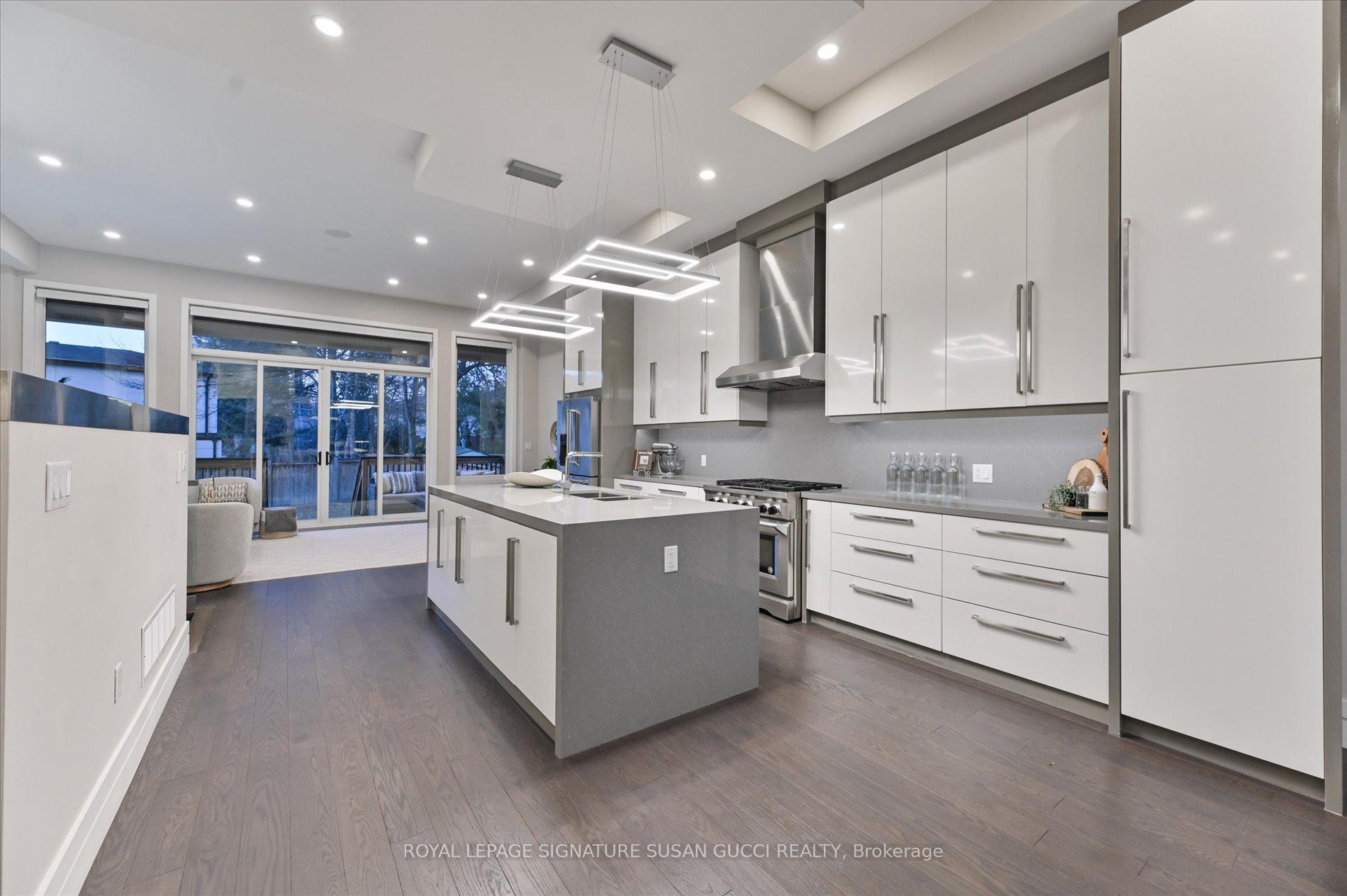 Photo 7 of 18 Ferris Road, Toronto, O'Connor-Parkview — HOMEH