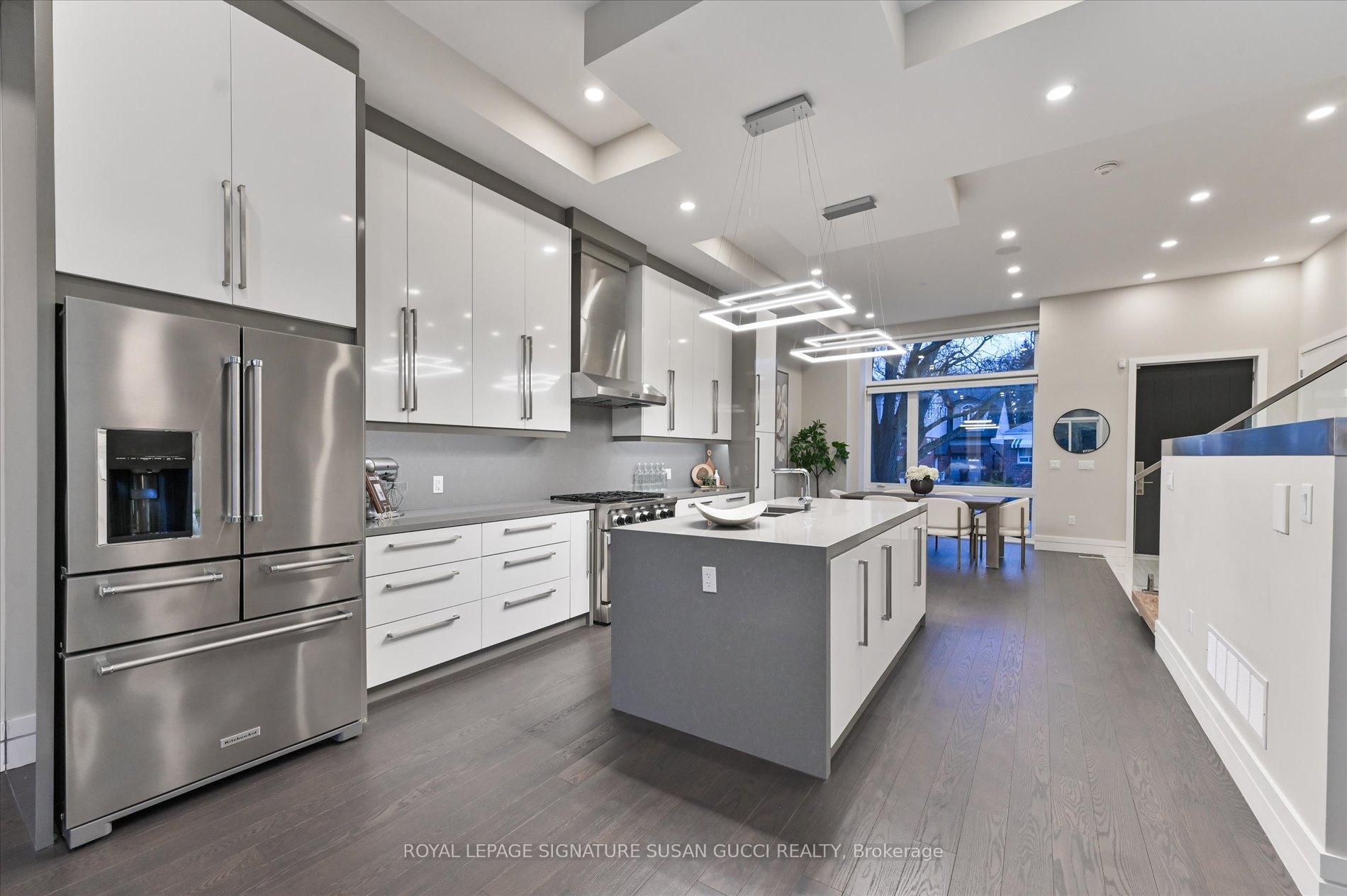 Photo 8 of 18 Ferris Road, Toronto, O'Connor-Parkview — HOMEH