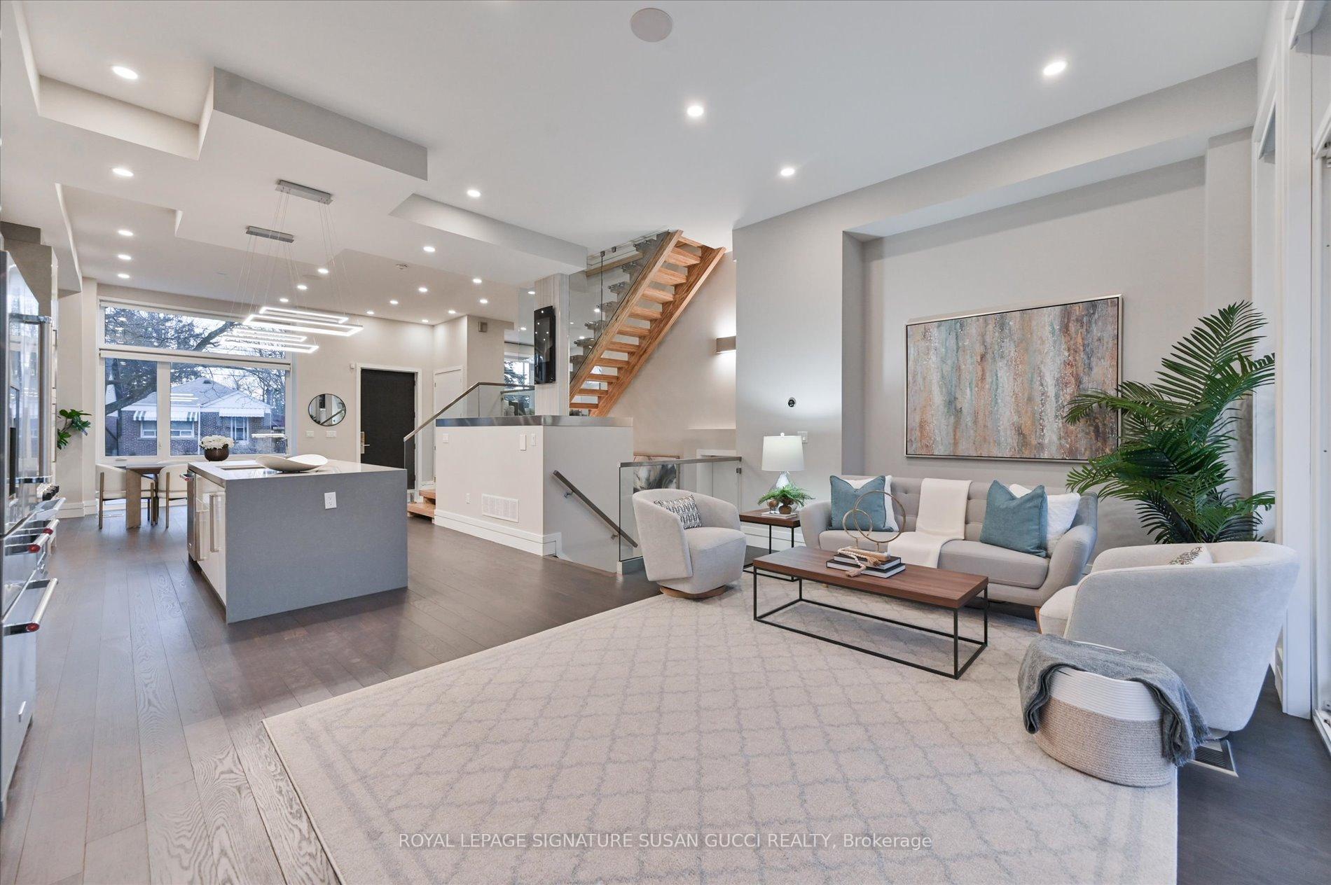 Photo 11 of 18 Ferris Road, Toronto, O'Connor-Parkview — HOMEH