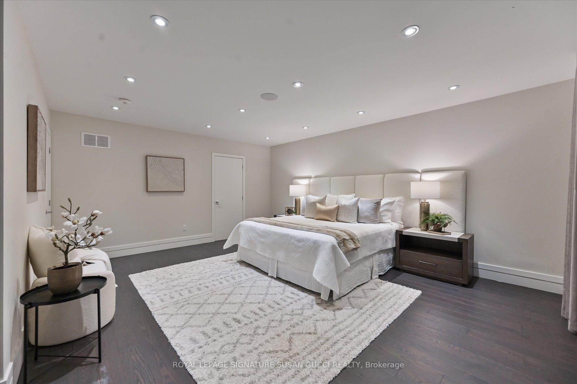 Photo 19 of 18 Ferris Road, Toronto, O'Connor-Parkview — HOMEH