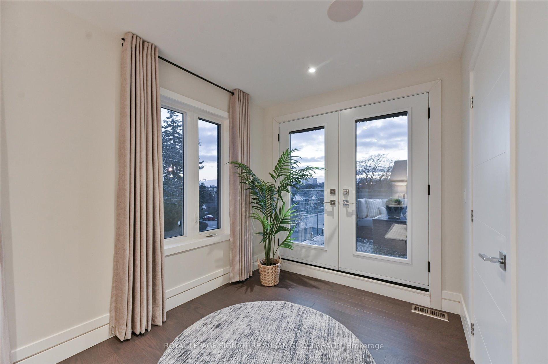 Photo 20 of 18 Ferris Road, Toronto, O'Connor-Parkview — HOMEH
