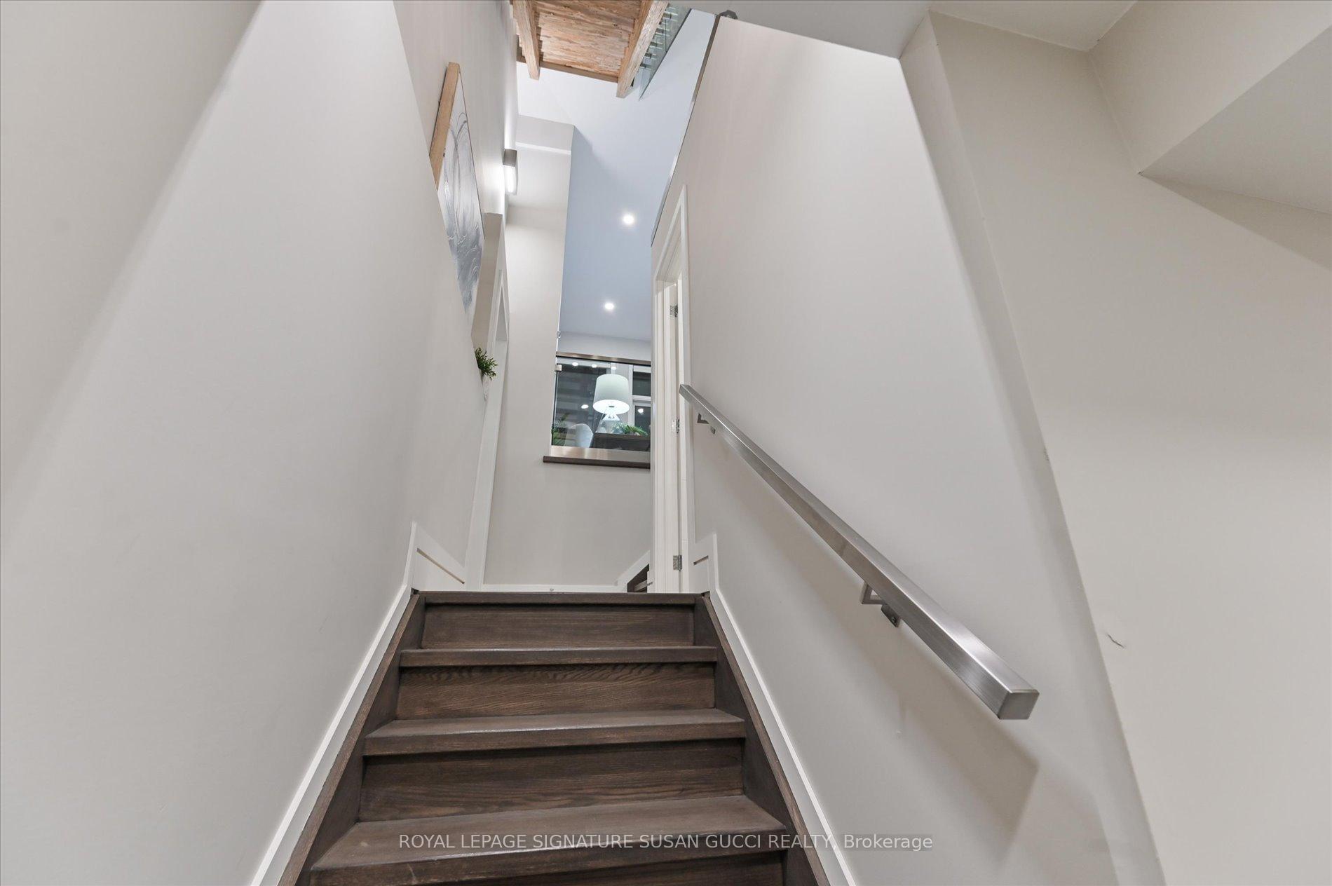 Photo 34 of 18 Ferris Road, Toronto, O'Connor-Parkview — HOMEH