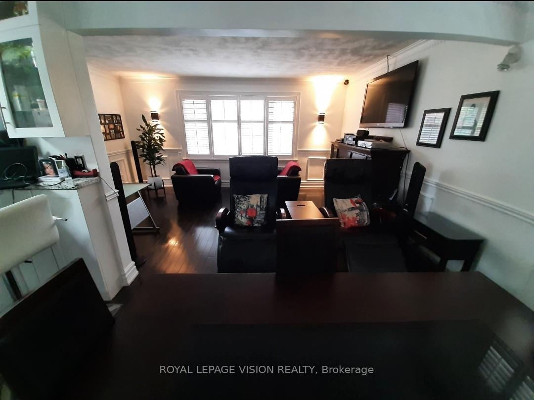 Photo 5 of 52 Ellendale Drive, Scarborough, Dorset Park — HOMEH