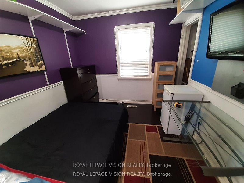 Photo 18 of 52 Ellendale Drive, Scarborough, Dorset Park — HOMEH