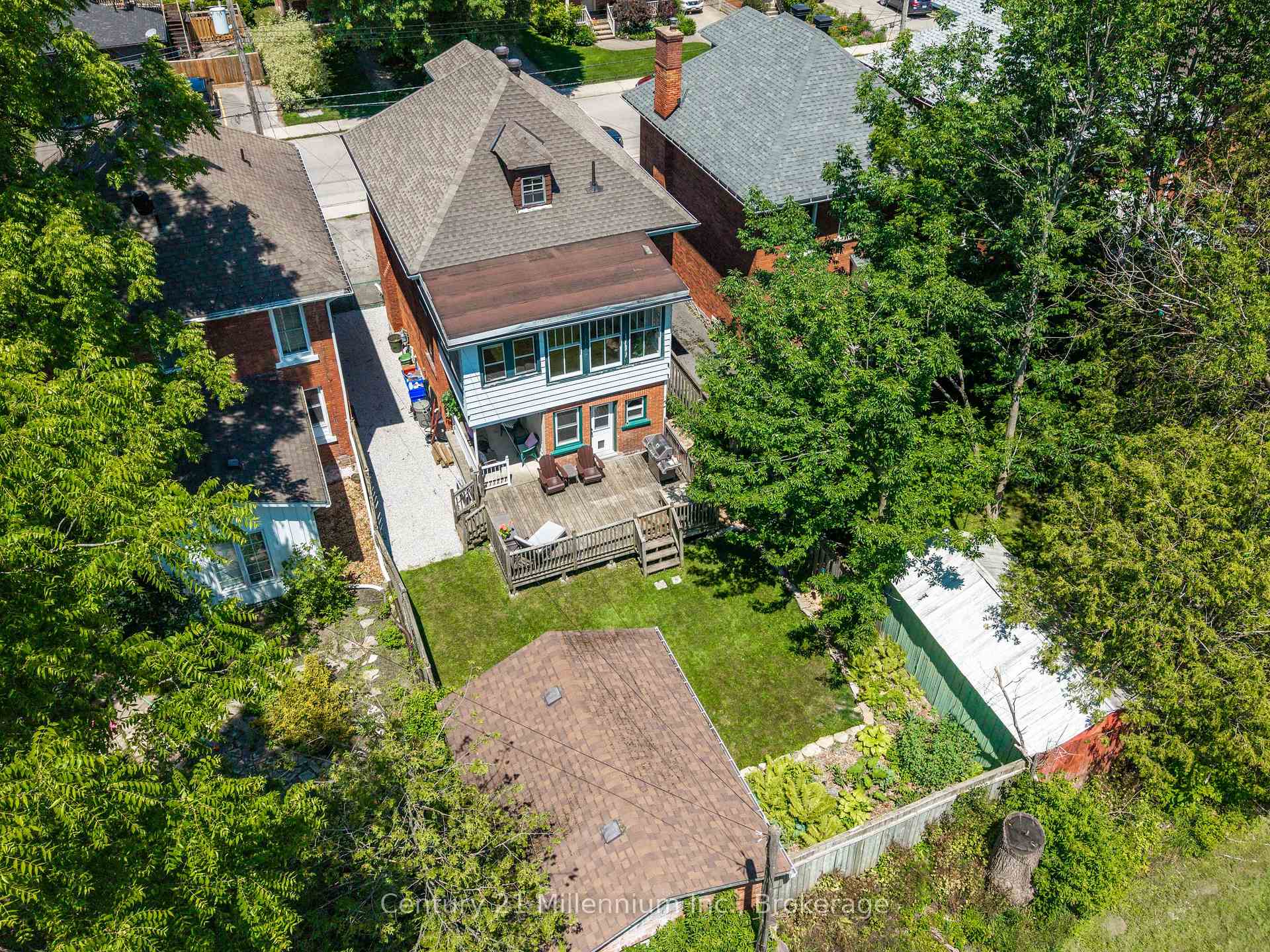 Photo 6 of 329 7th Street E, Owen Sound — HOMEH