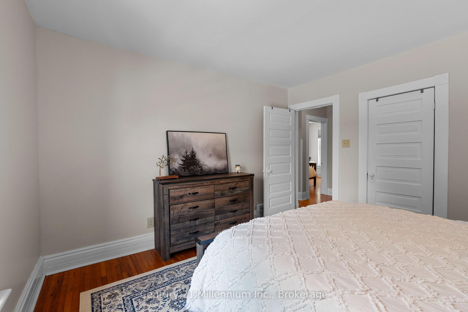Photo 27 of 329 7th Street E, Owen Sound — HOMEH