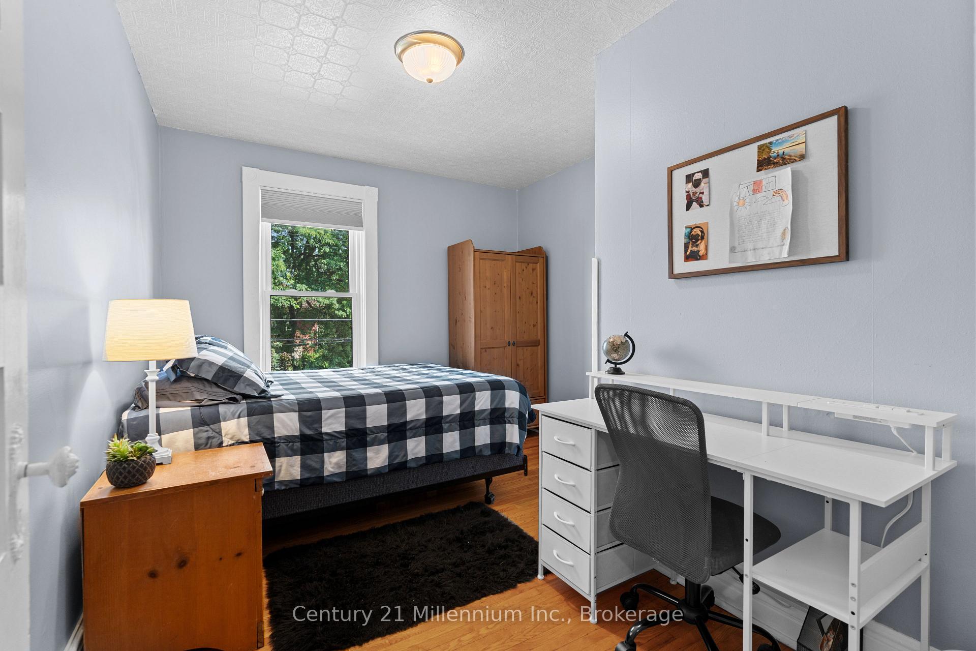 Photo 28 of 329 7th Street E, Owen Sound — HOMEH