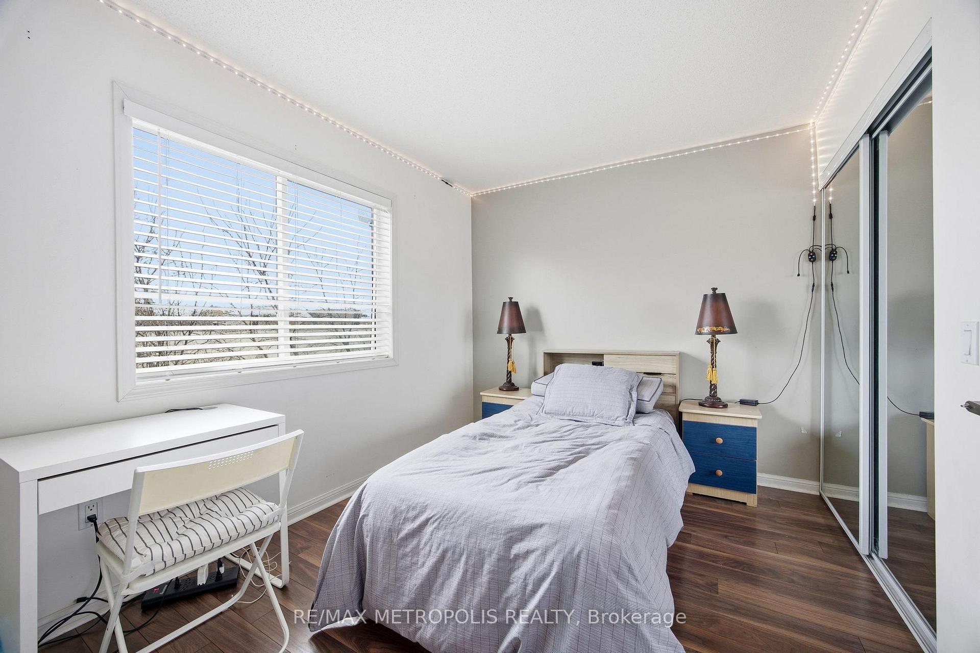 Photo 20 of Unit 40, 21 Replin Road, Toronto, Englemount-Lawrence — HOMEH