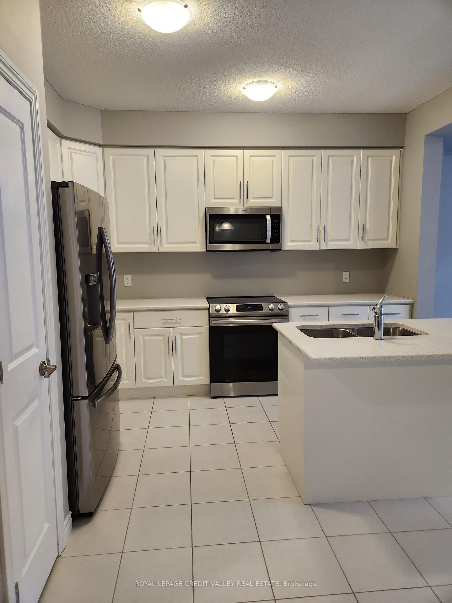 Photo 5 of 1022 Wright Drive, Midland — HOMEH