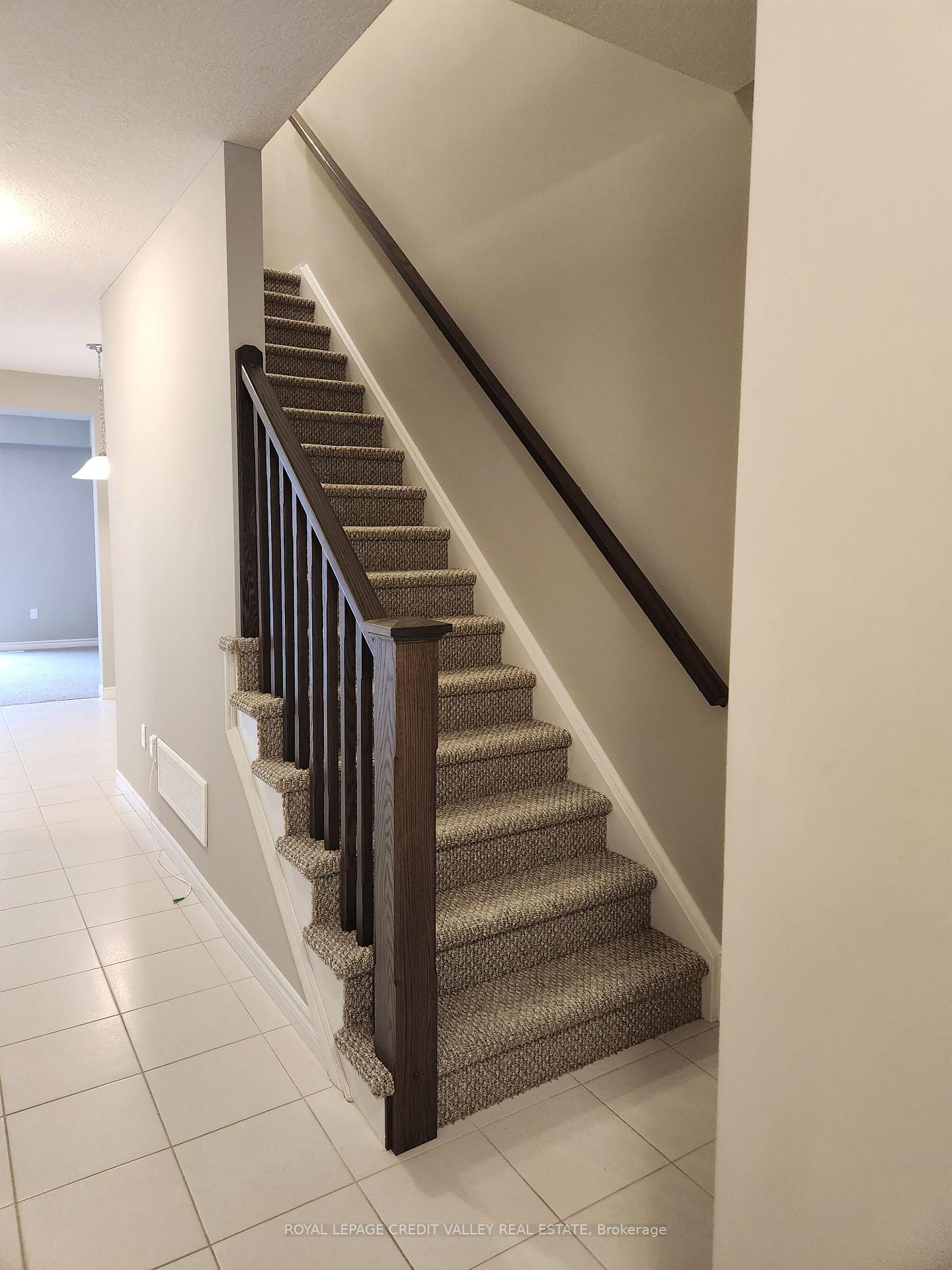 Photo 10 of 1022 Wright Drive, Midland — HOMEH