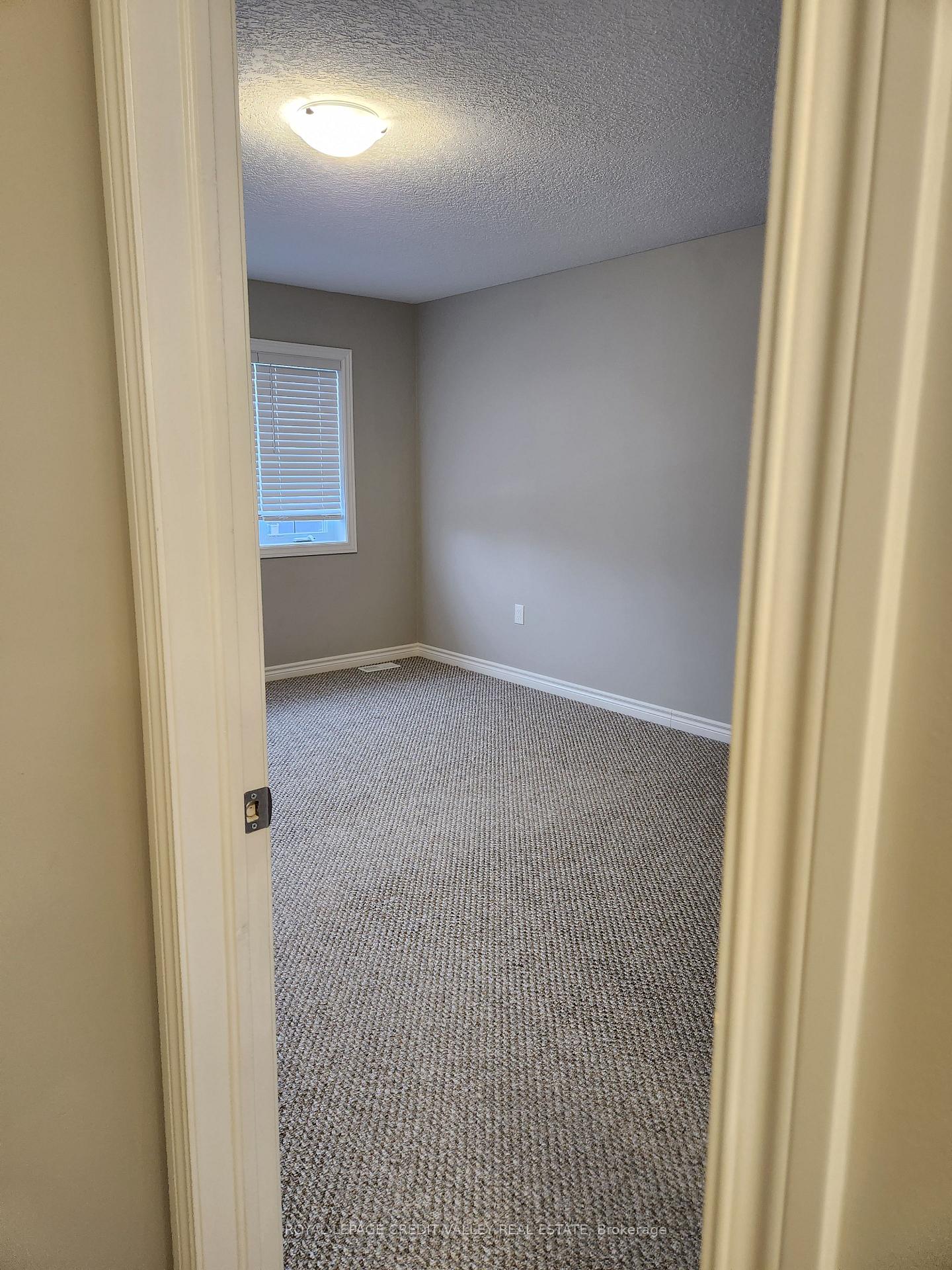Photo 17 of 1022 Wright Drive, Midland — HOMEH