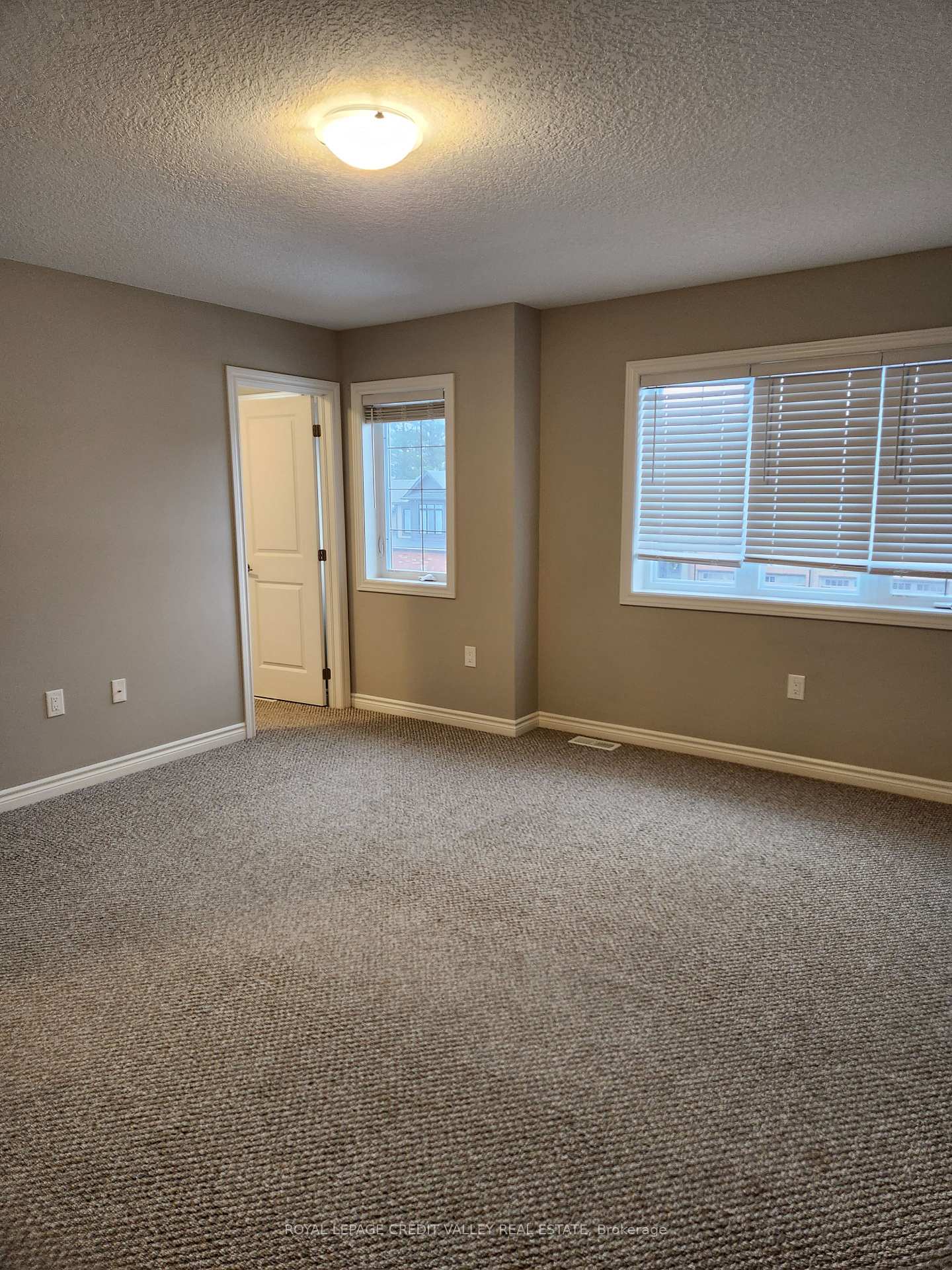 Photo 18 of 1022 Wright Drive, Midland — HOMEH