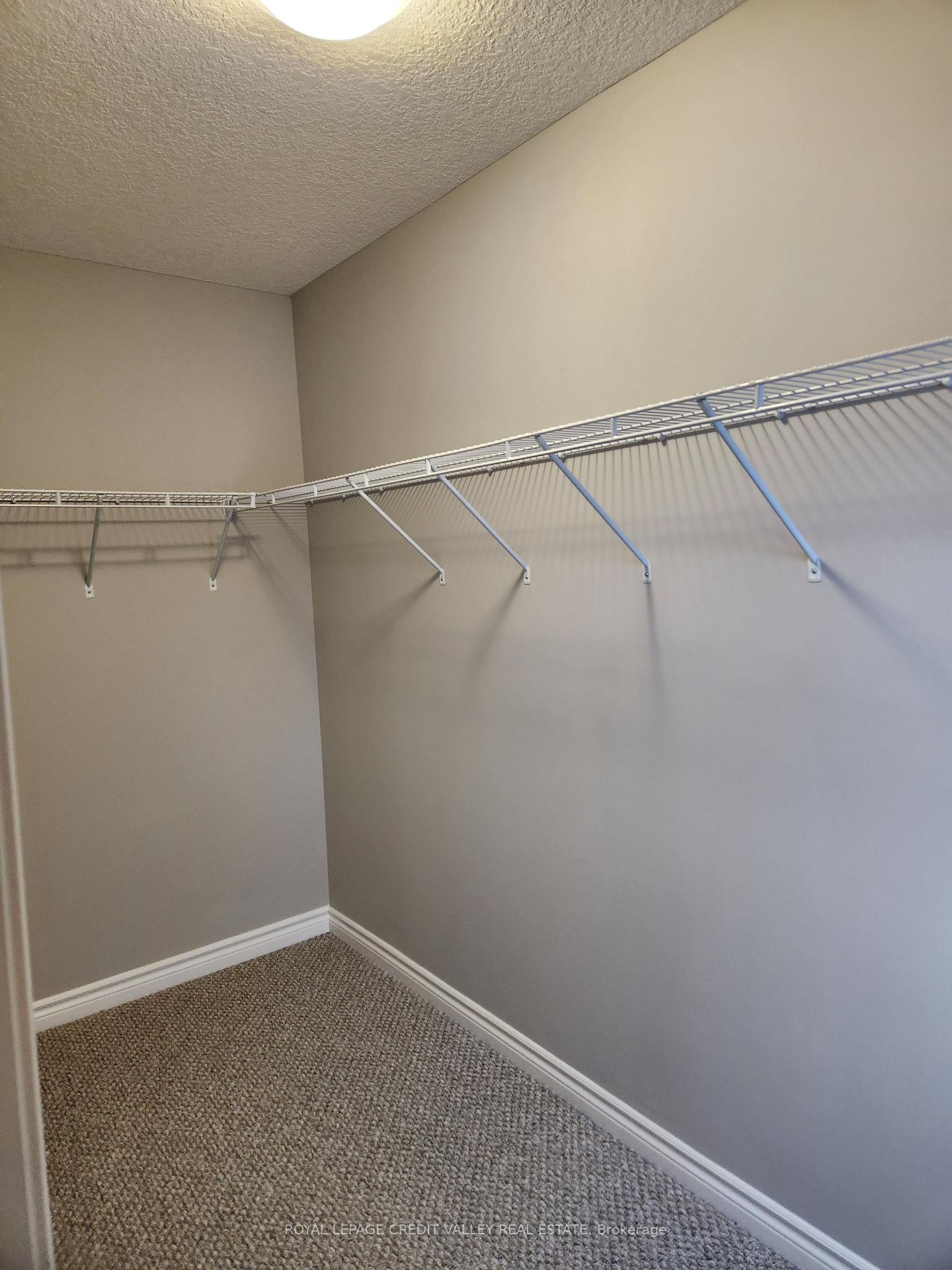 Photo 19 of 1022 Wright Drive, Midland — HOMEH