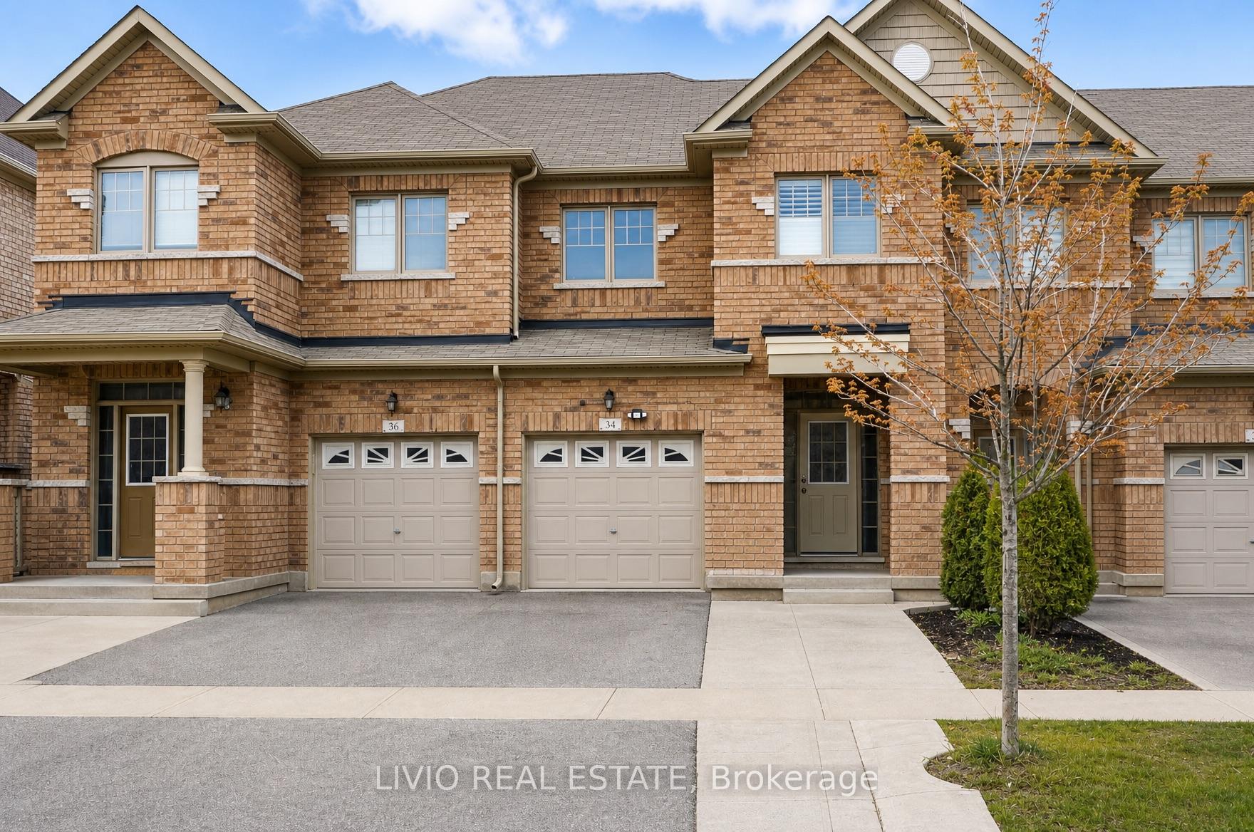 Photo 2 of 34 Davenfield Circle, Brampton, Bram East — HOMEH
