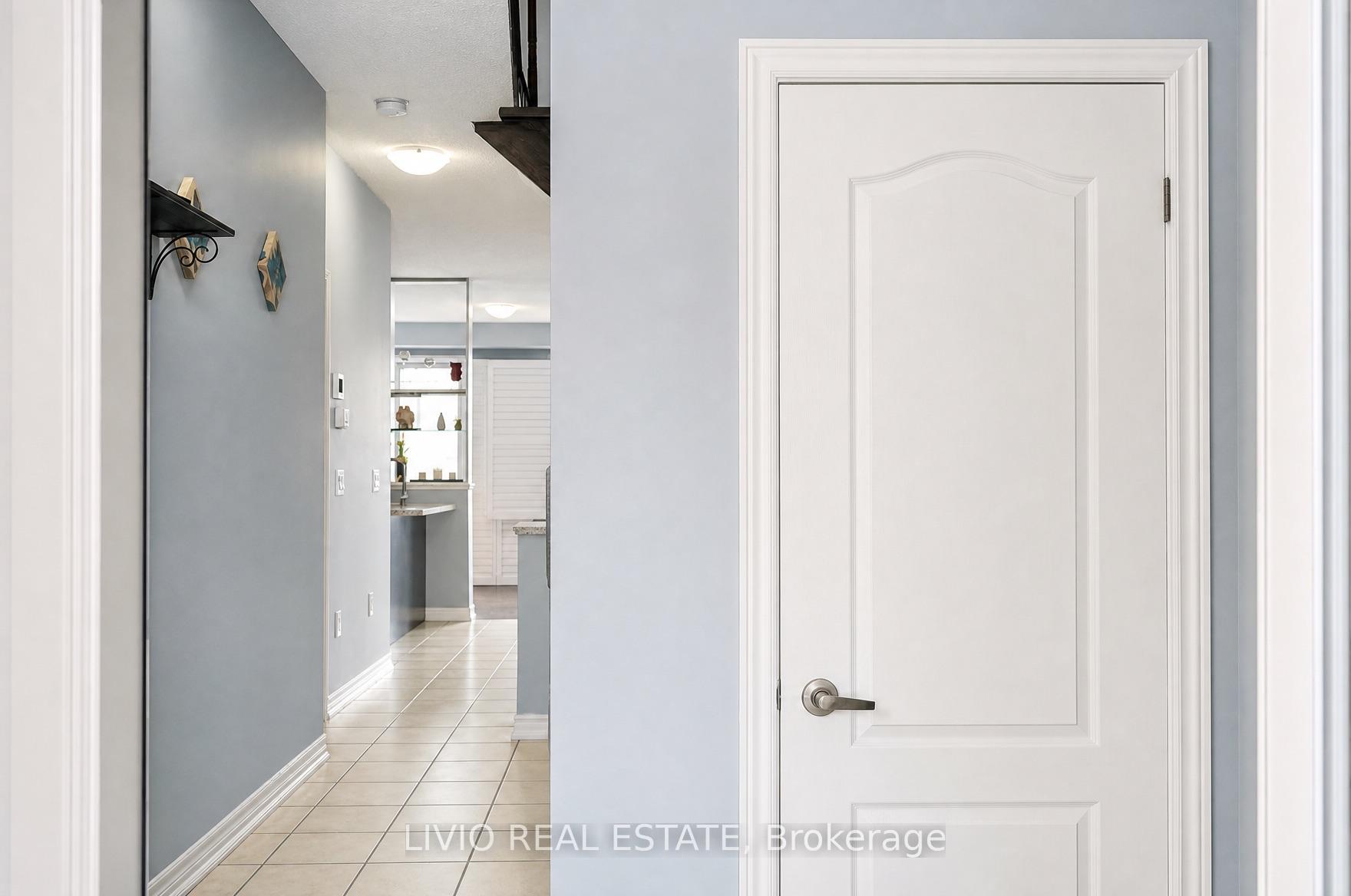 Photo 9 of 34 Davenfield Circle, Brampton, Bram East — HOMEH
