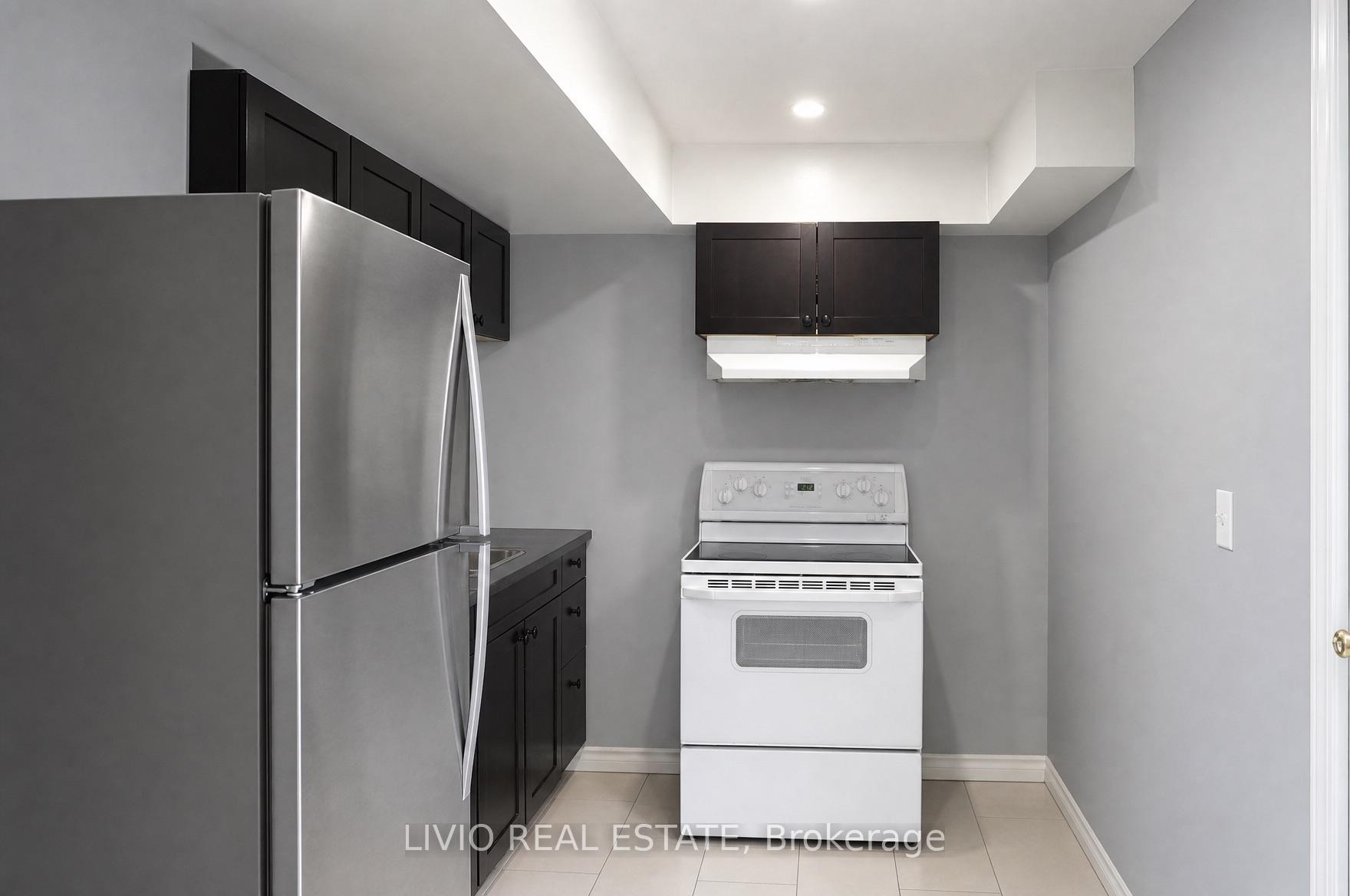 Photo 36 of 34 Davenfield Circle, Brampton, Bram East — HOMEH
