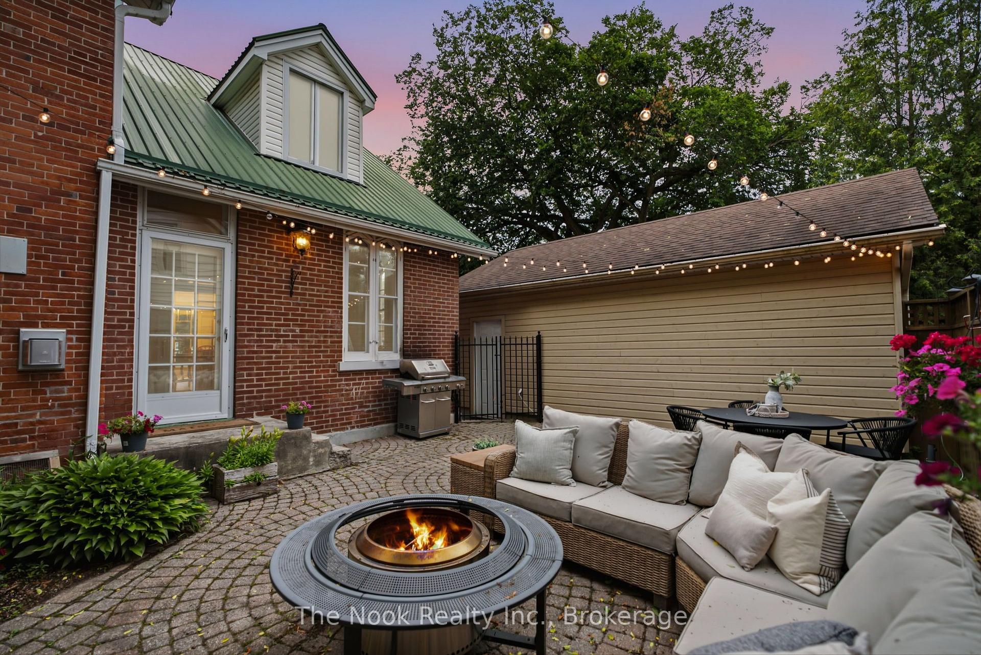 Photo 7 of 73 Temperance Street, Clarington, Bowmanville — HOMEH
