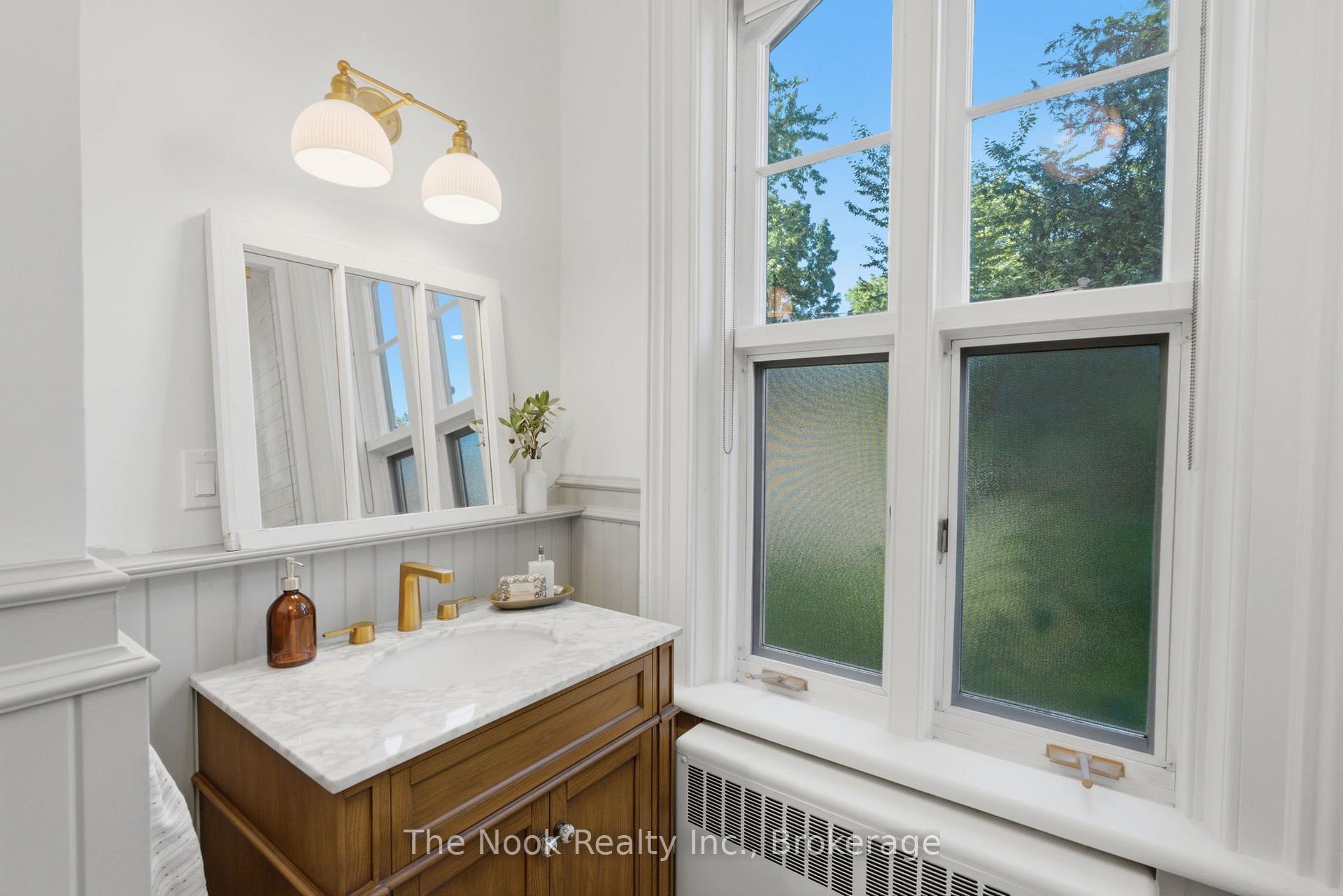 Photo 30 of 73 Temperance Street, Clarington, Bowmanville — HOMEH