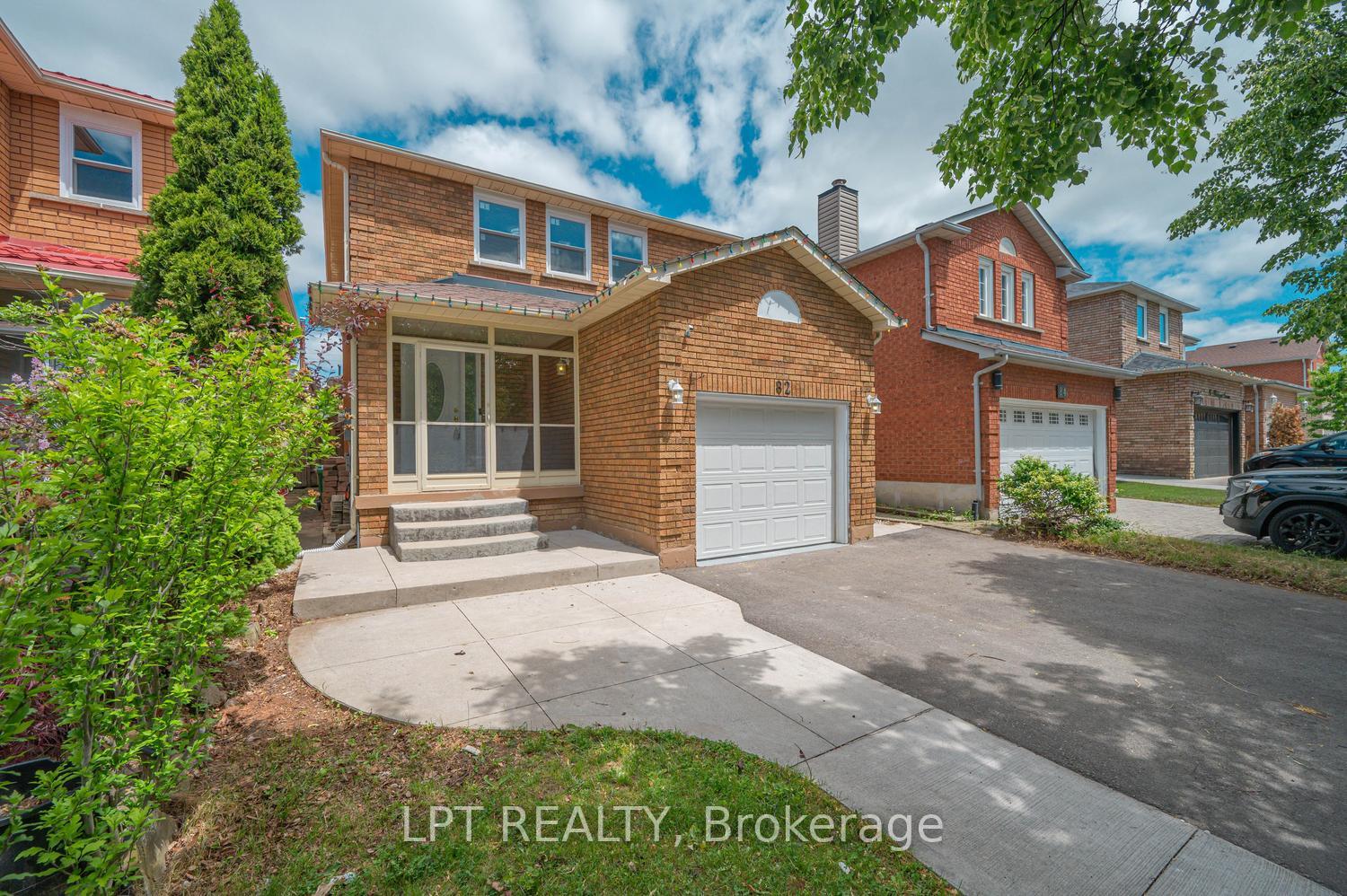 Photo 2 of 82 Michigan Avenue, Brampton, Fletcher's Creek South — HOMEH