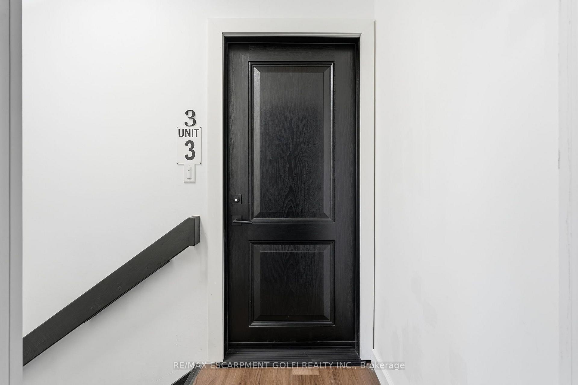Photo 4 of Unit 3, 4876 Simcoe Street, Niagara Falls, Cherrywood — HOMEH