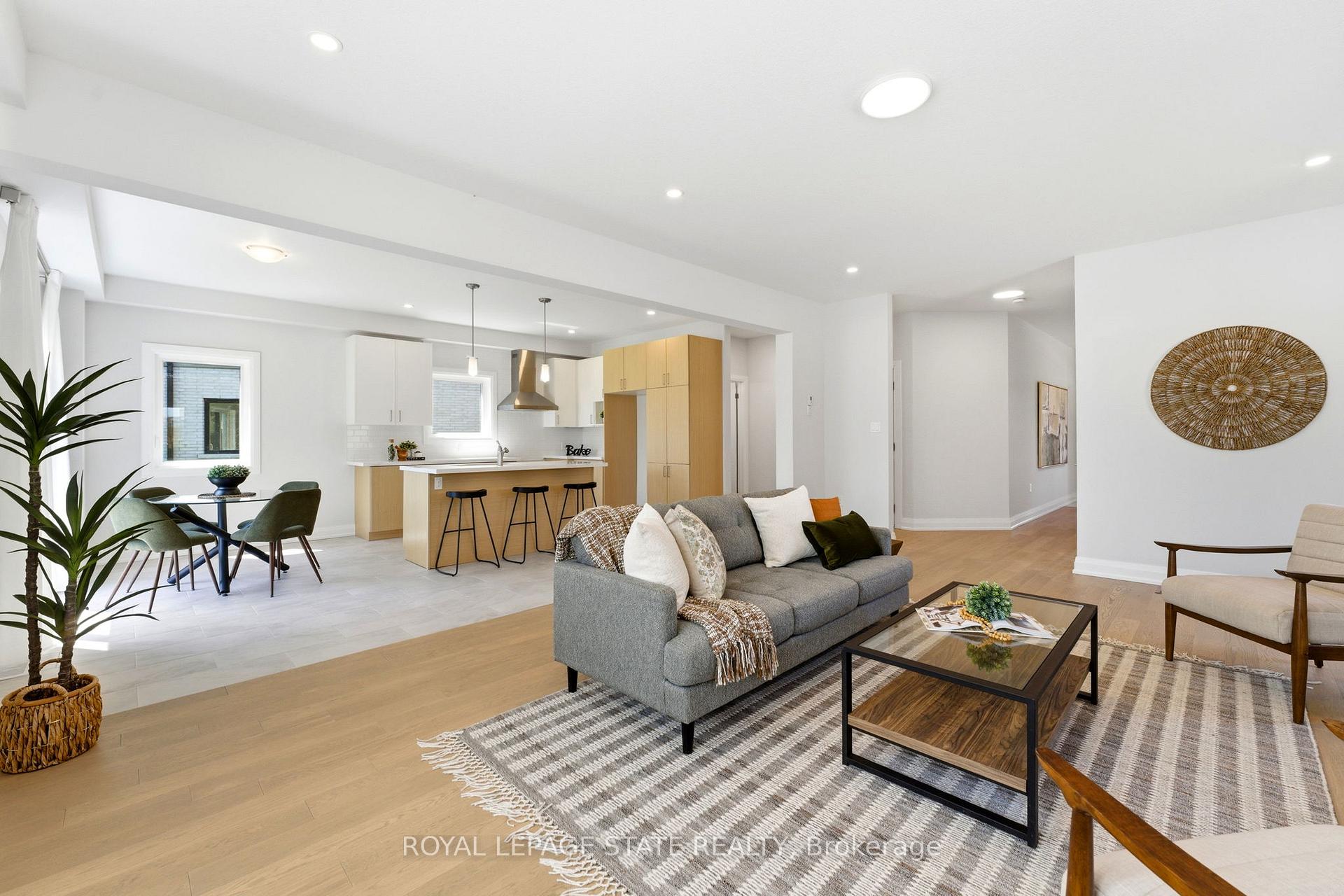 Photo 3 of 23 Woodvalley Court, Hamilton, Falkirk — HOMEH