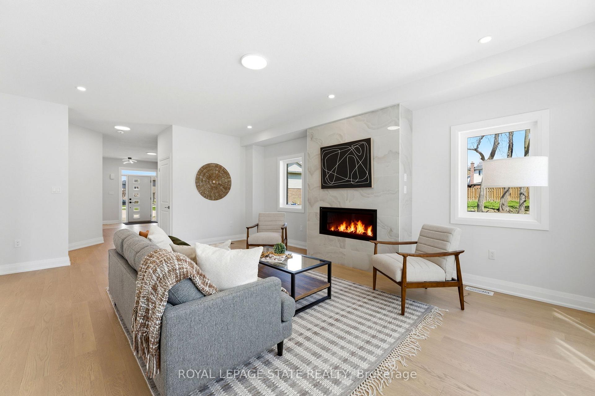 Photo 5 of 23 Woodvalley Court, Hamilton, Falkirk — HOMEH
