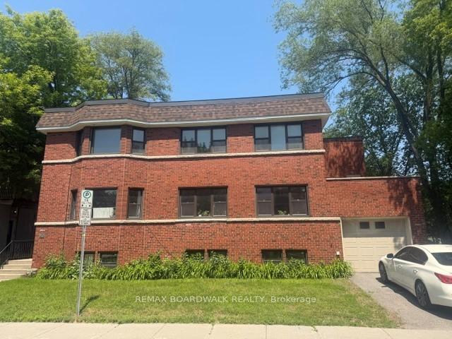 Photo 1 of Unit 2, 379 Stewart Street, Ottawa, Sandy Hill — HOMEH