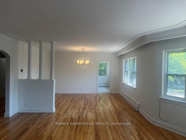 Photo 6 of Unit 2, 379 Stewart Street, Ottawa, Sandy Hill — HOMEH