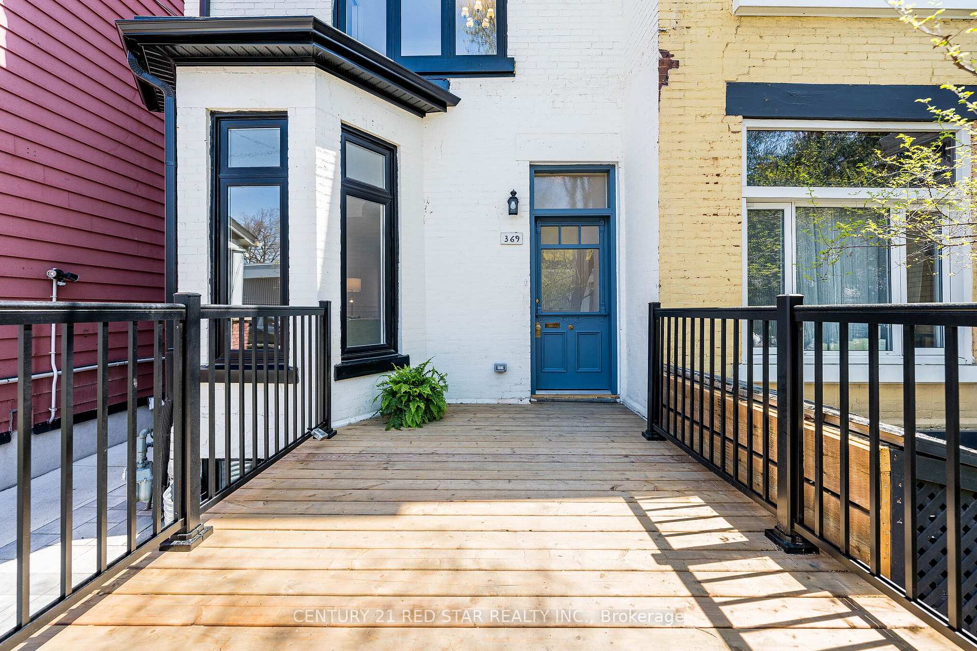 Photo 3 of 369 Pacific Avenue, Toronto, Junction Area — HOMEH