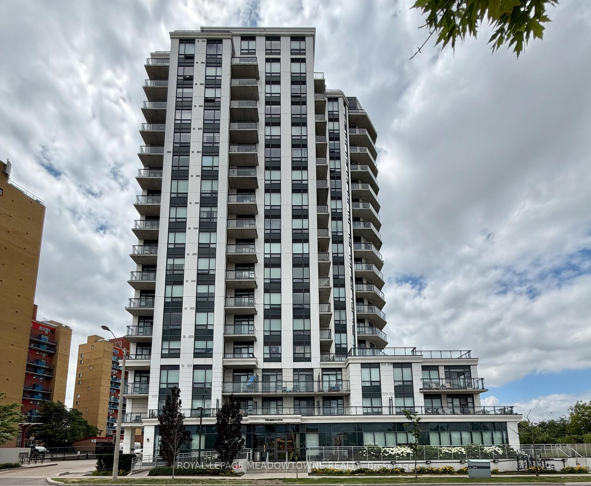 Photo 1 of Unit 1601, 840 Queens Plate Drive, Etobicoke, West Humber-Clairville — HOMEH